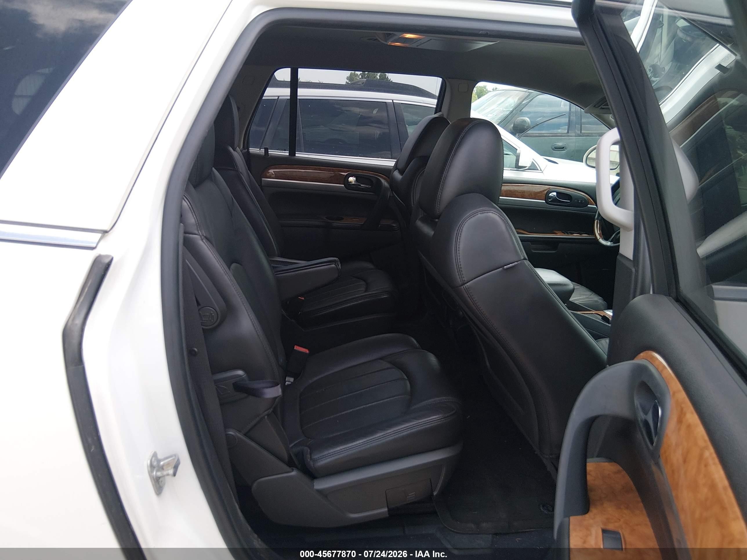 2012 Buick Enclave Premium Cream vin: 5GAKRDED0CJ262943