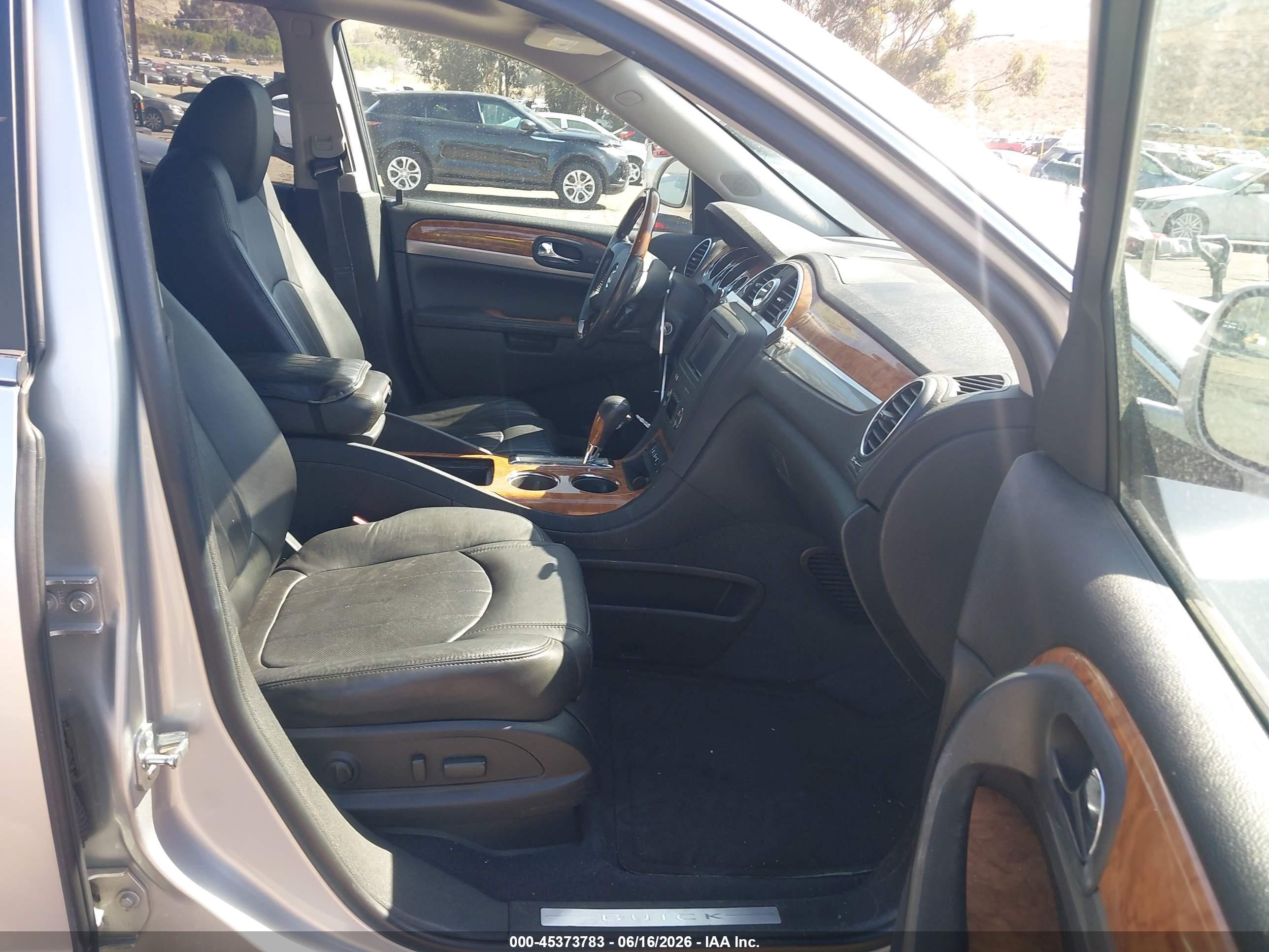 2012 Buick Enclave Premium Silver vin: 5GAKRDED0CJ270542