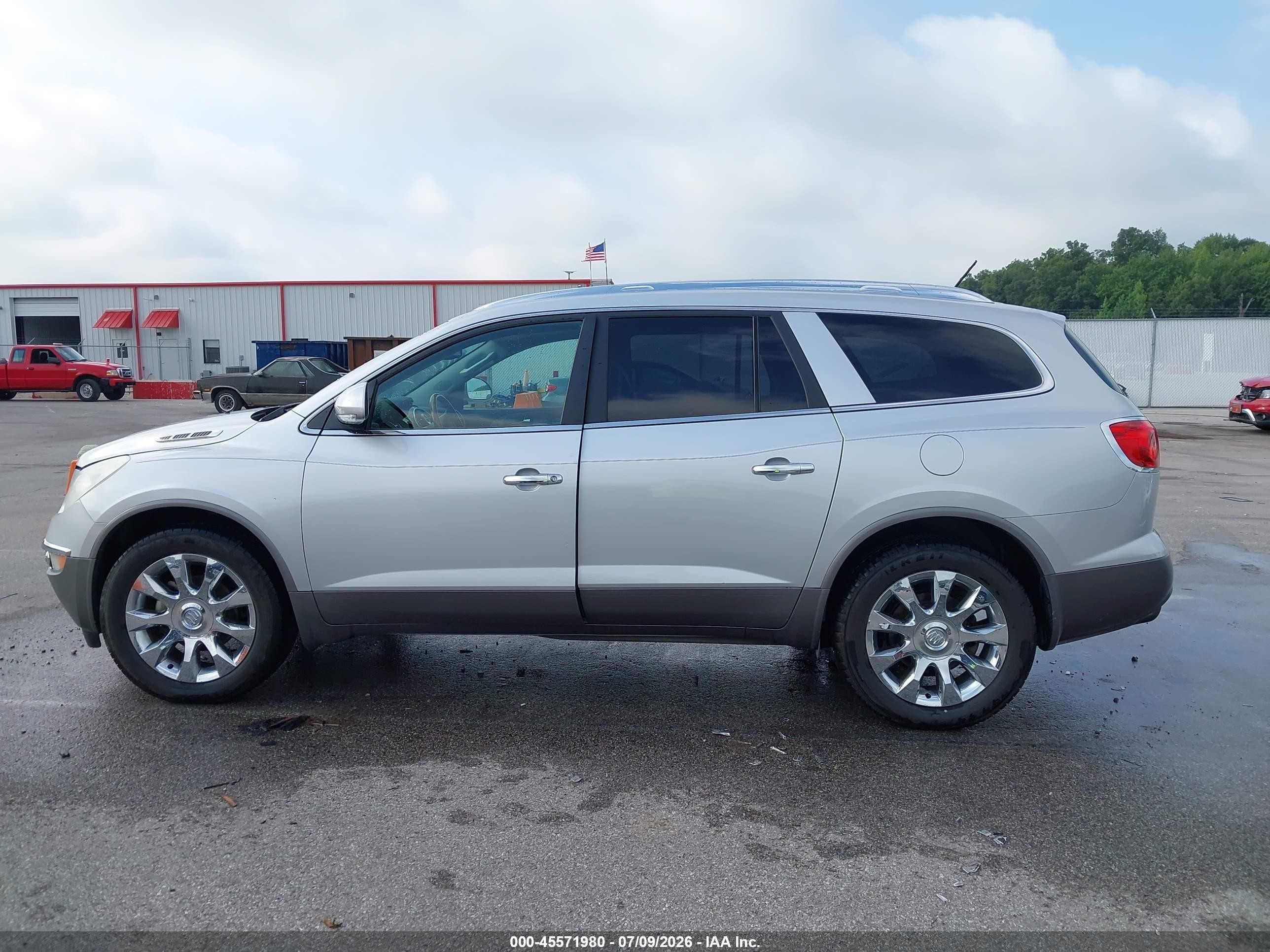 2012 Buick Enclave Premium Silver vin: 5GAKRDED2CJ304304