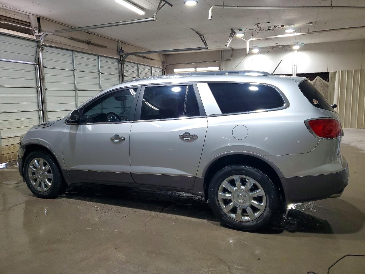 2012 Buick Enclave Серебряный vin: 5GAKRDED3CJ249247