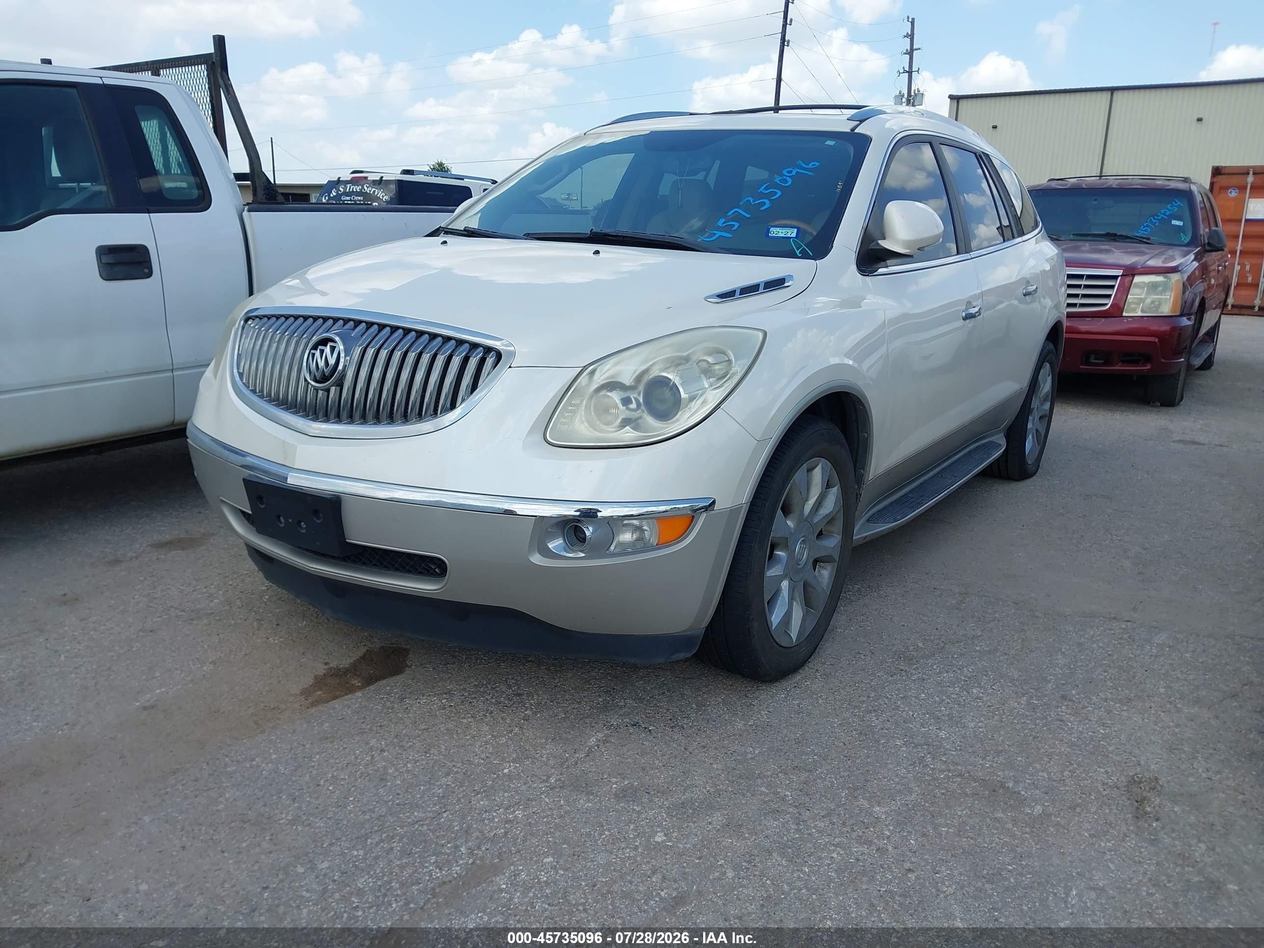 2012 Buick Enclave Premium Cream vin: 5GAKRDED6CJ327603