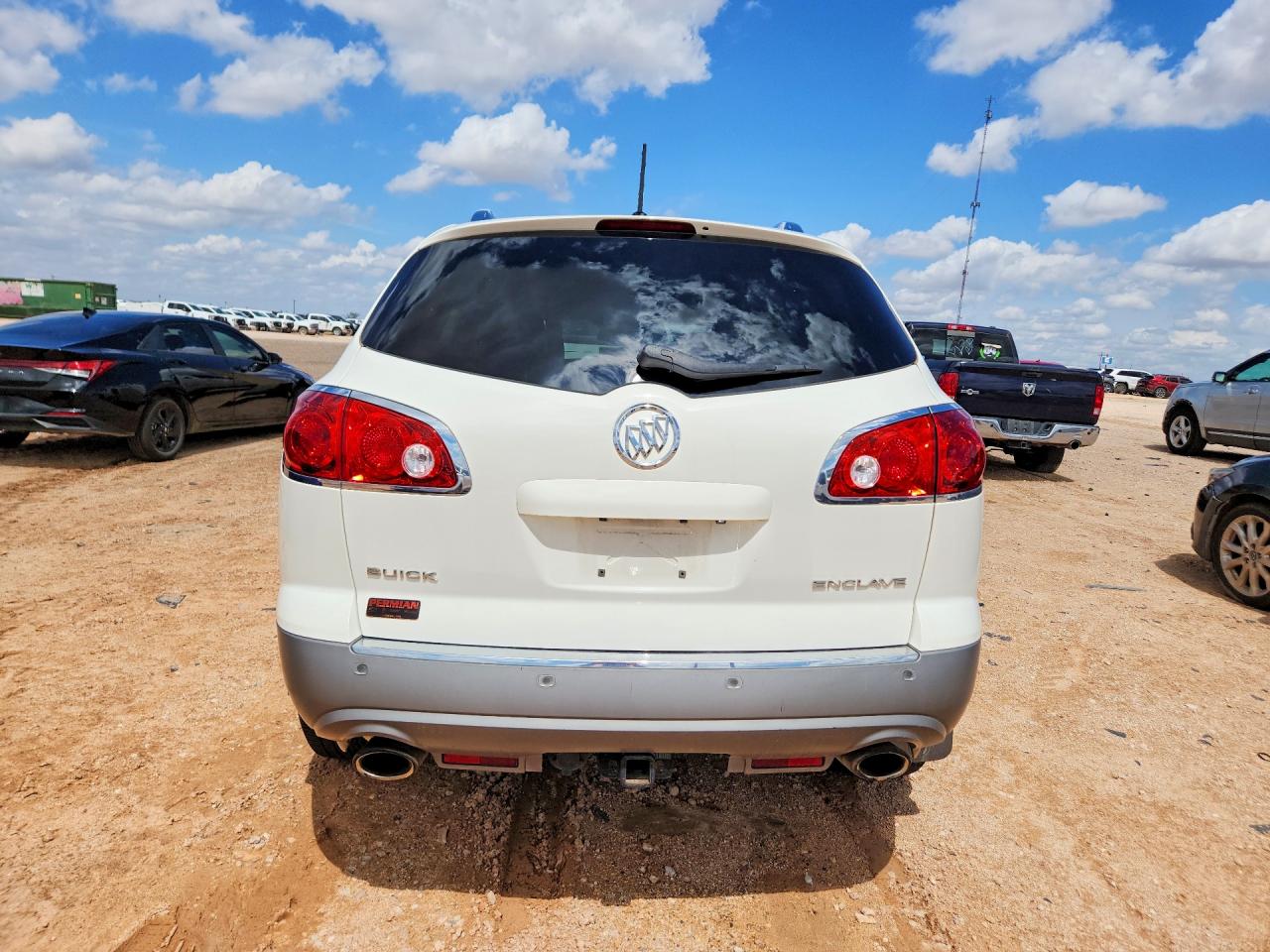 2012 Buick Enclave White vin: 5GAKRDED6CJ382777