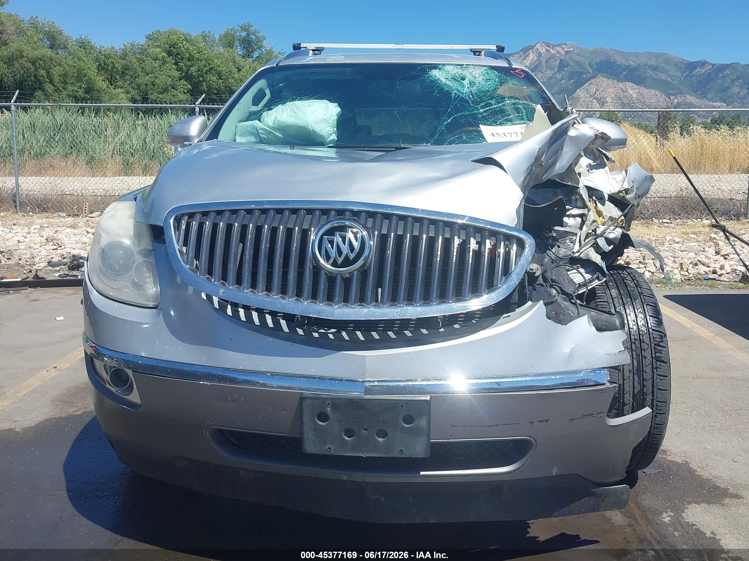 2012 Buick Enclave Convenience Silver vin: 5GAKVBED3CJ320074
