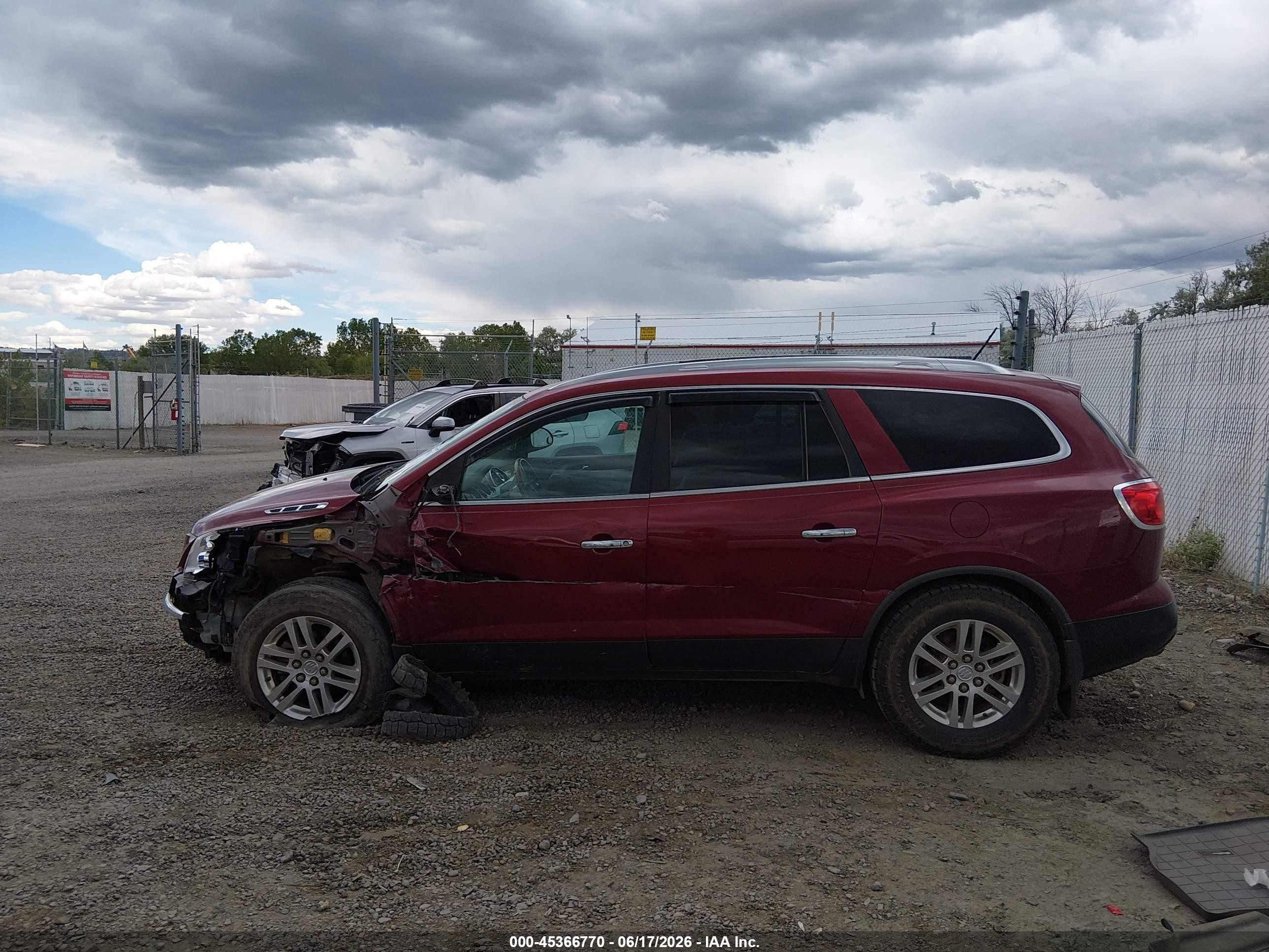2011 Buick Enclave 1xl Red vin: 5GAKVBED4BJ114177