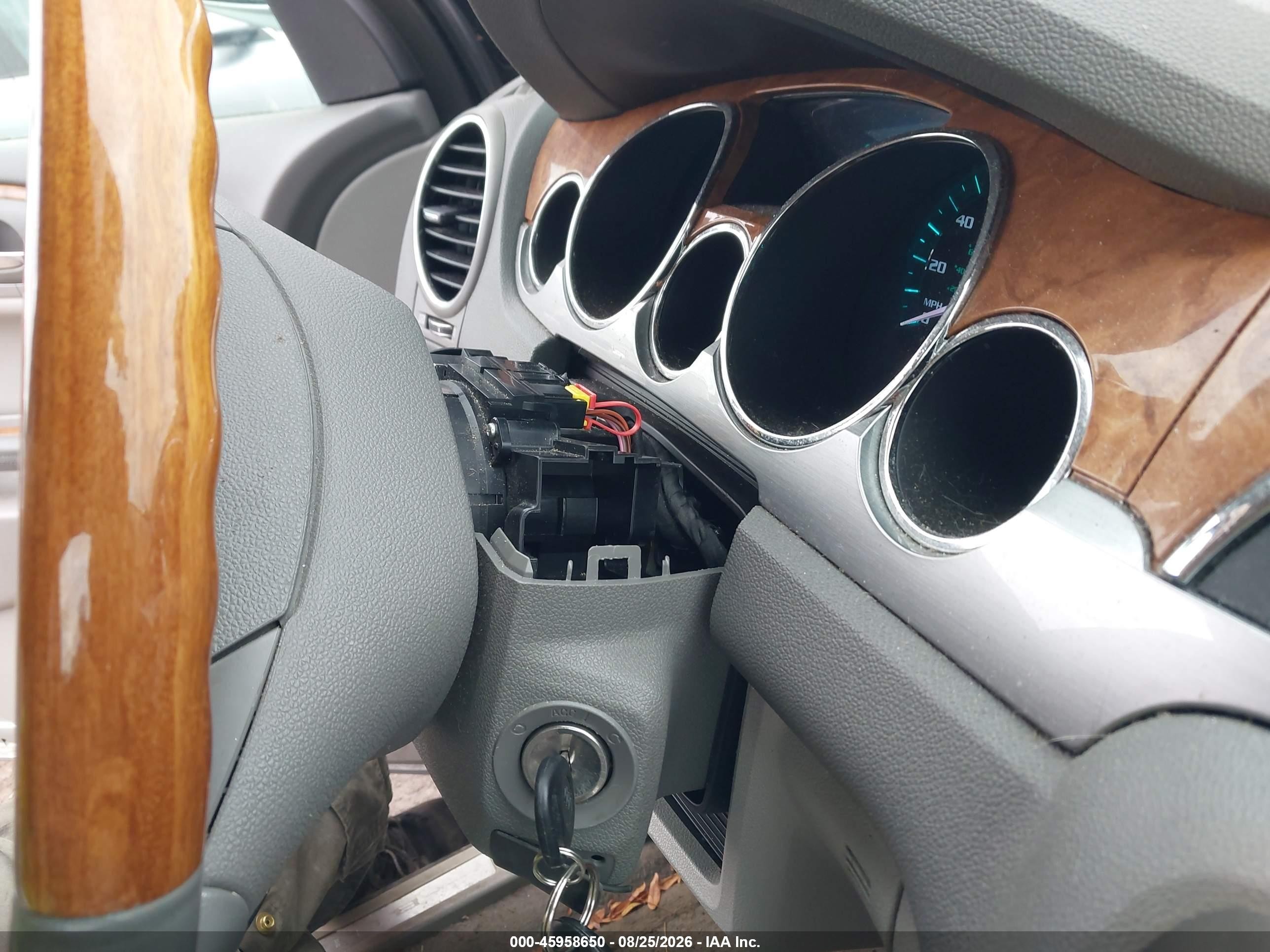 2011 Buick Enclave 1xl Silver vin: 5GAKVBED9BJ385638