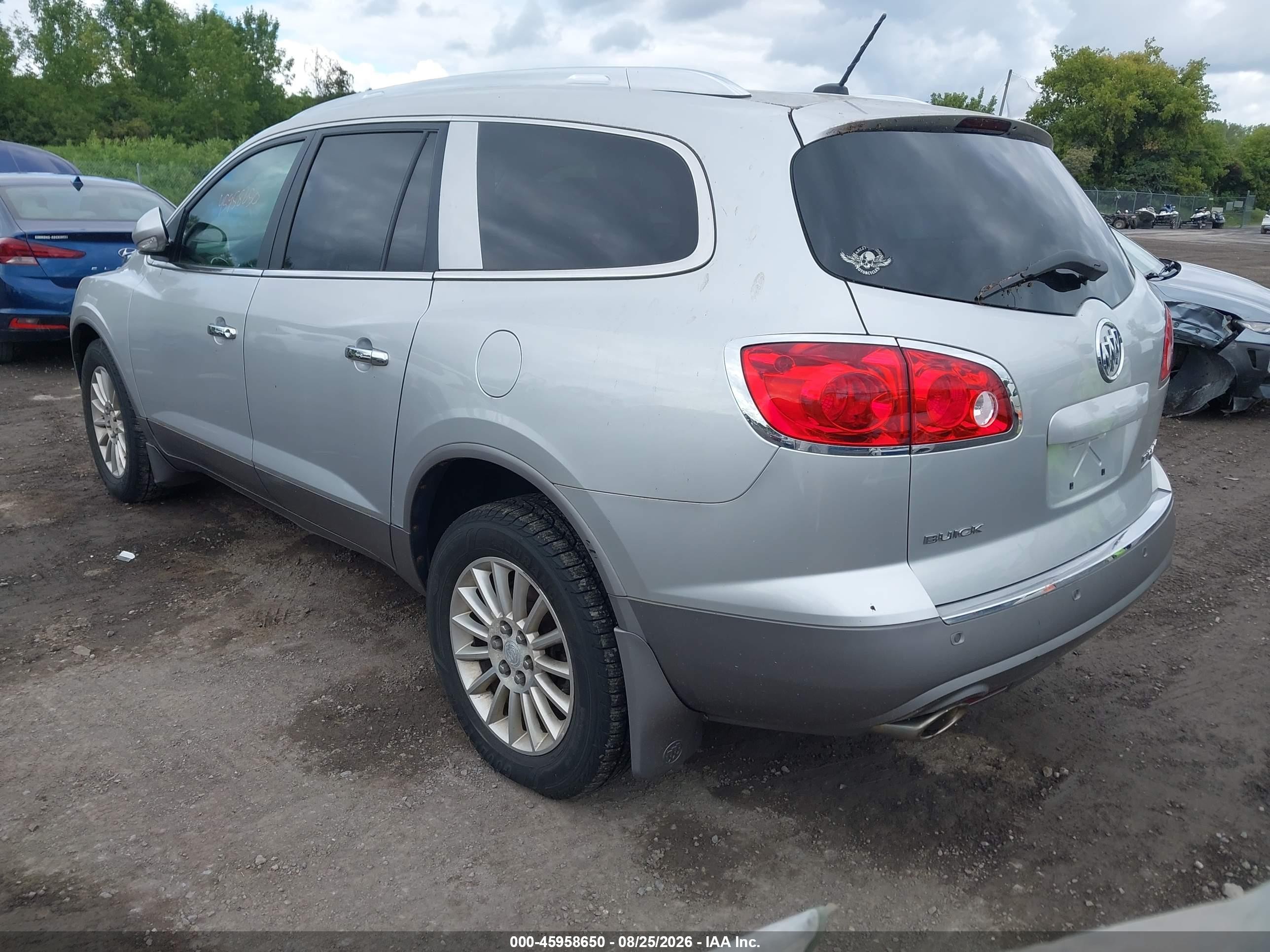 2011 Buick Enclave 1xl Silver vin: 5GAKVBED9BJ385638