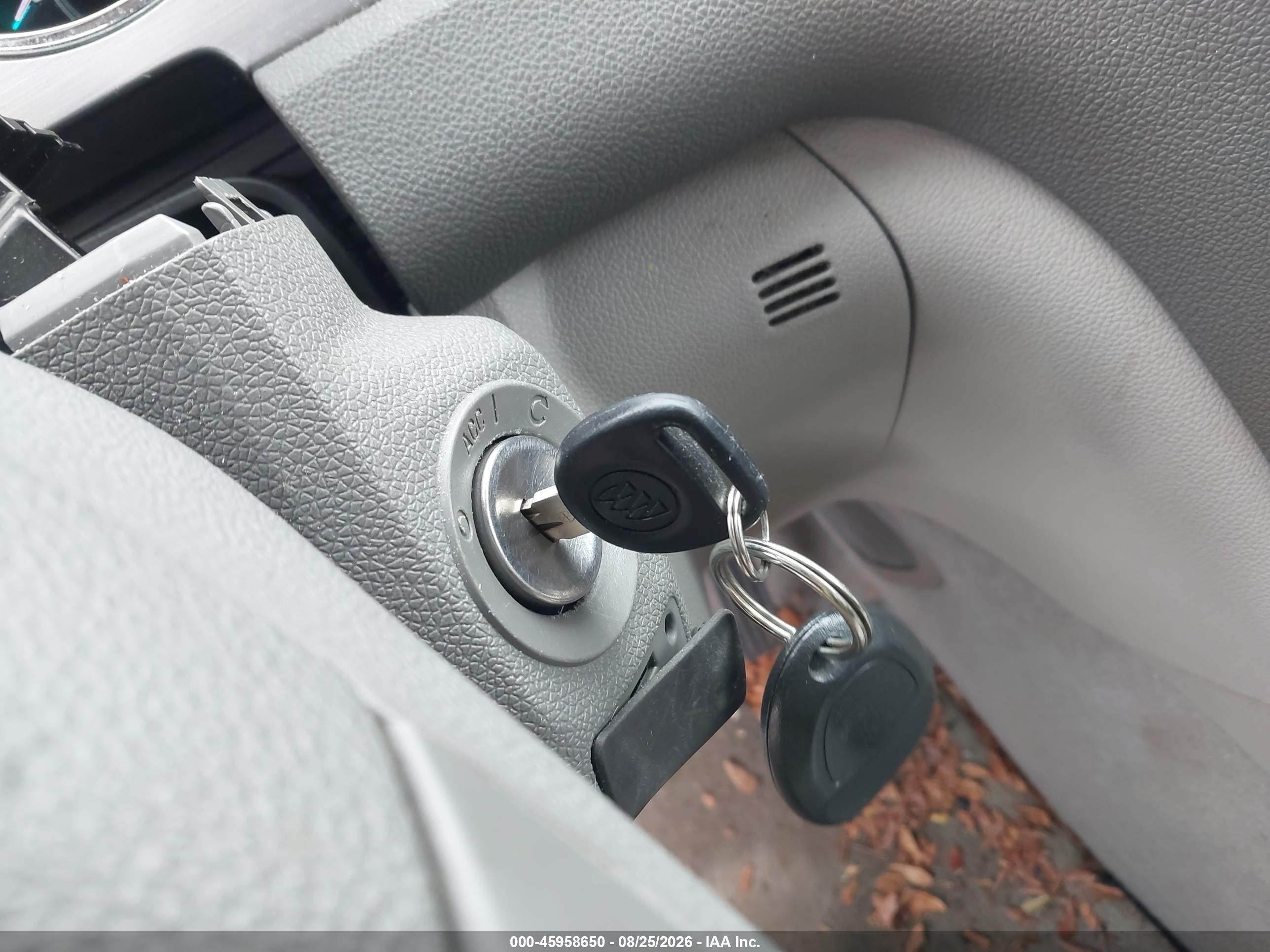 2011 Buick Enclave 1xl Silver vin: 5GAKVBED9BJ385638