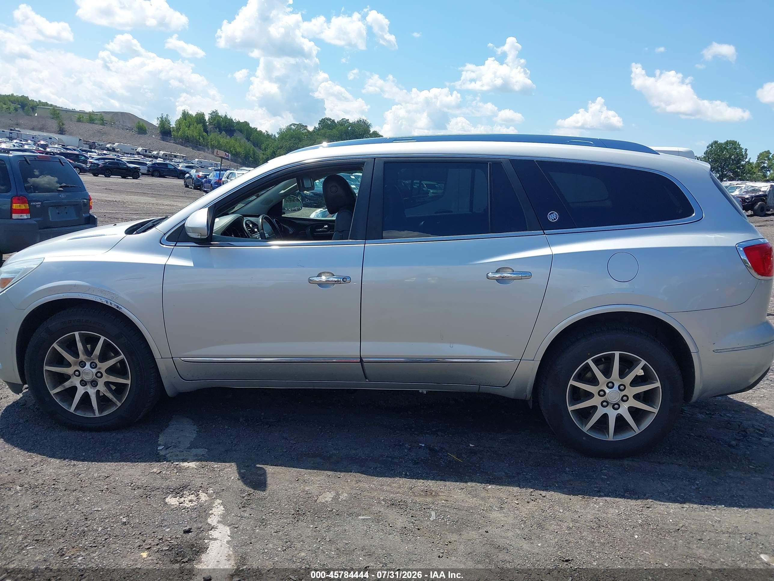 2014 Buick Enclave Leather Silver vin: 5GAKVBKD0EJ111771