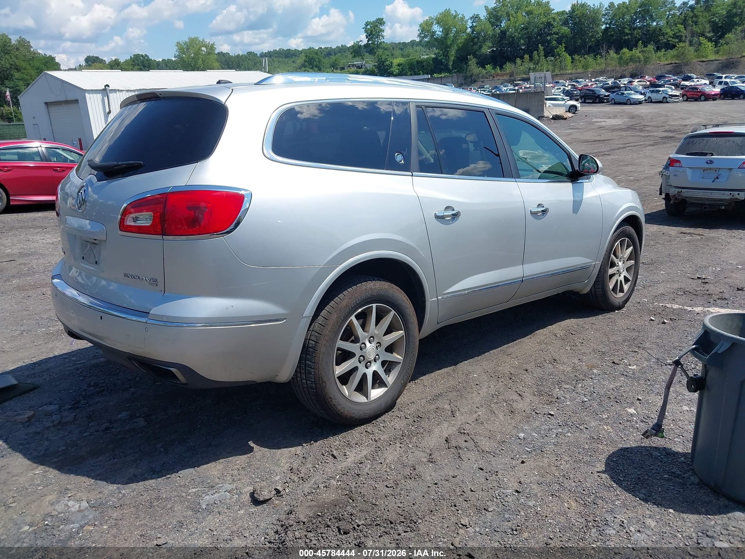 2014 Buick Enclave Leather Silver vin: 5GAKVBKD0EJ111771