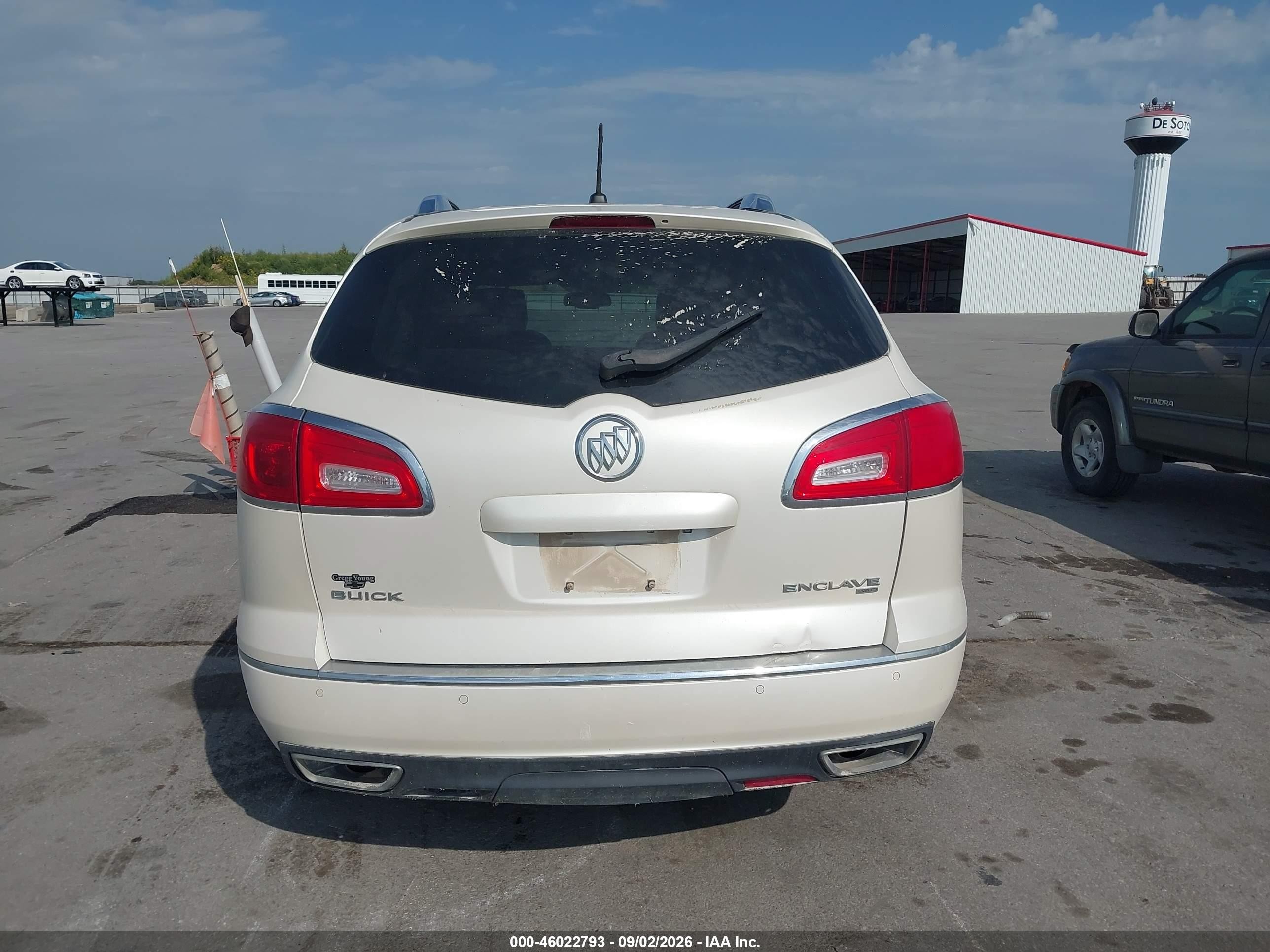 2014 Buick Enclave Leather White vin: 5GAKVBKD0EJ239198