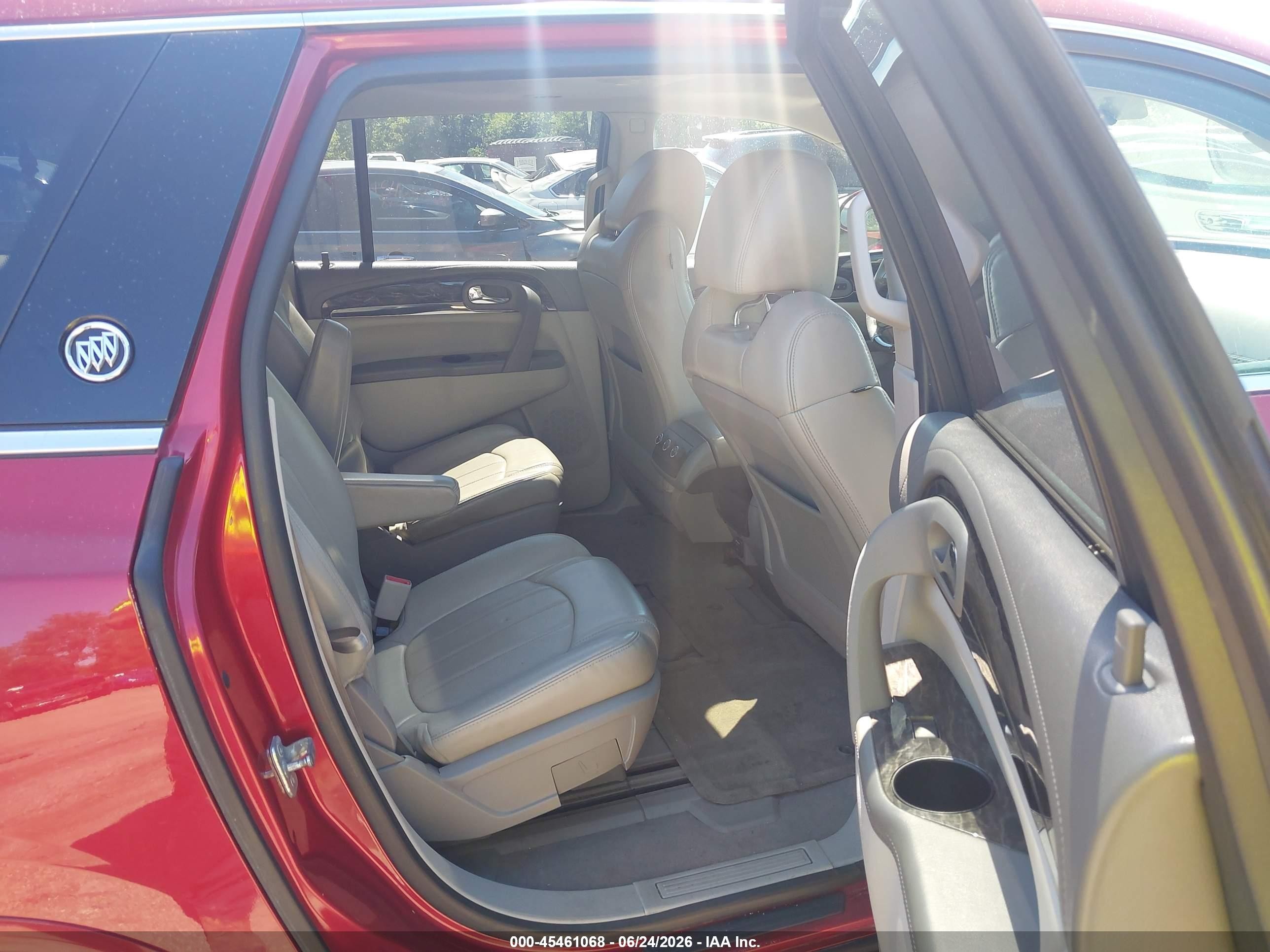 2014 Buick Enclave Leather Red vin: 5GAKVBKD0EJ297876