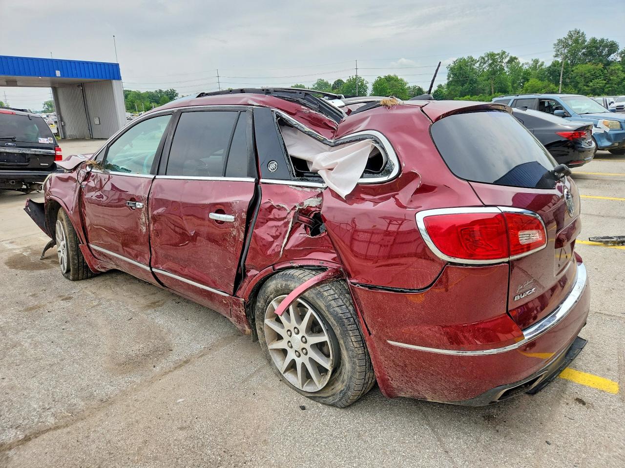 2016 Buick Enclave Бордовый vin: 5GAKVBKD0GJ339384
