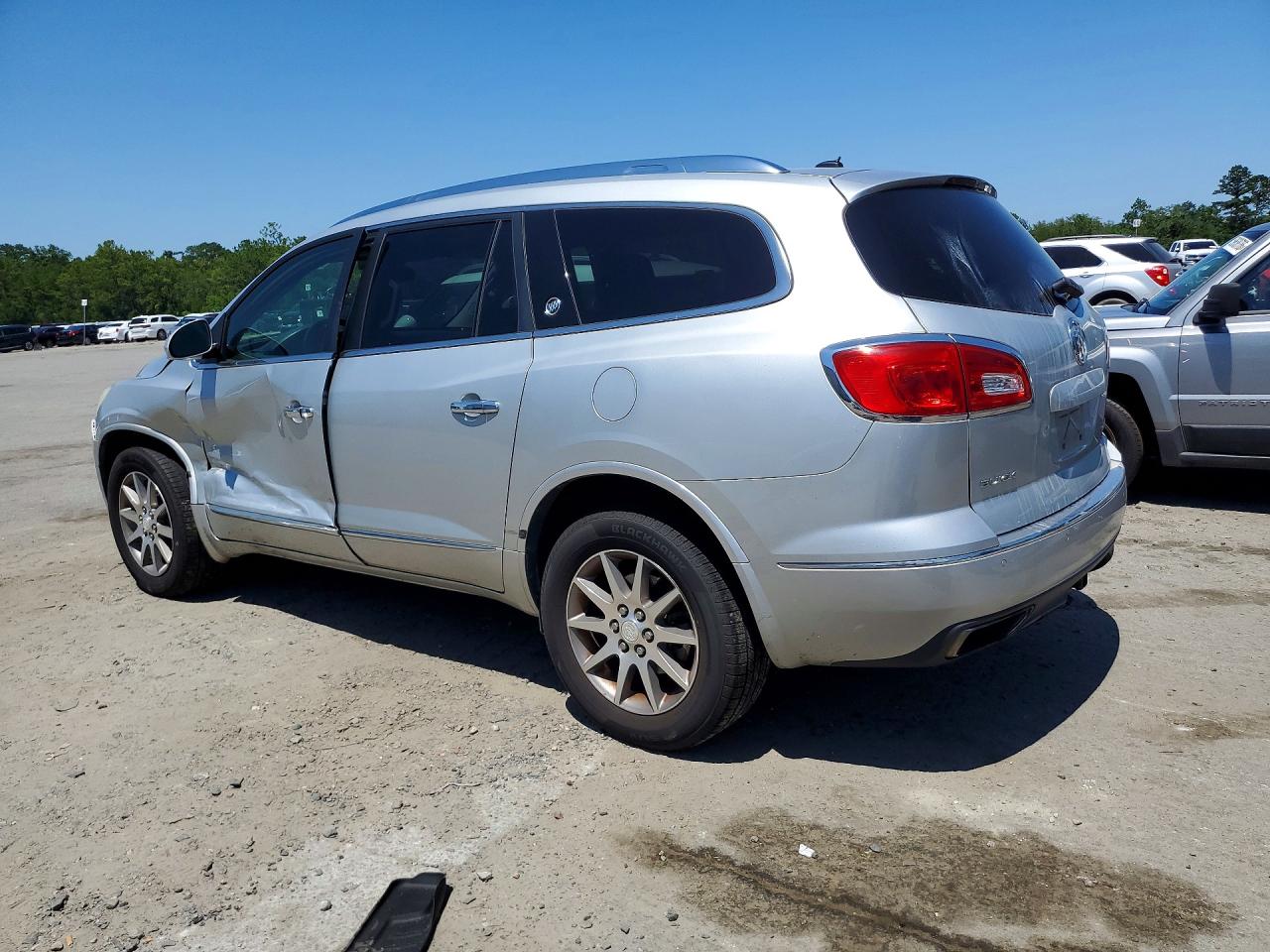 2014 Buick Enclave Silver vin: 5GAKVBKD1EJ305225