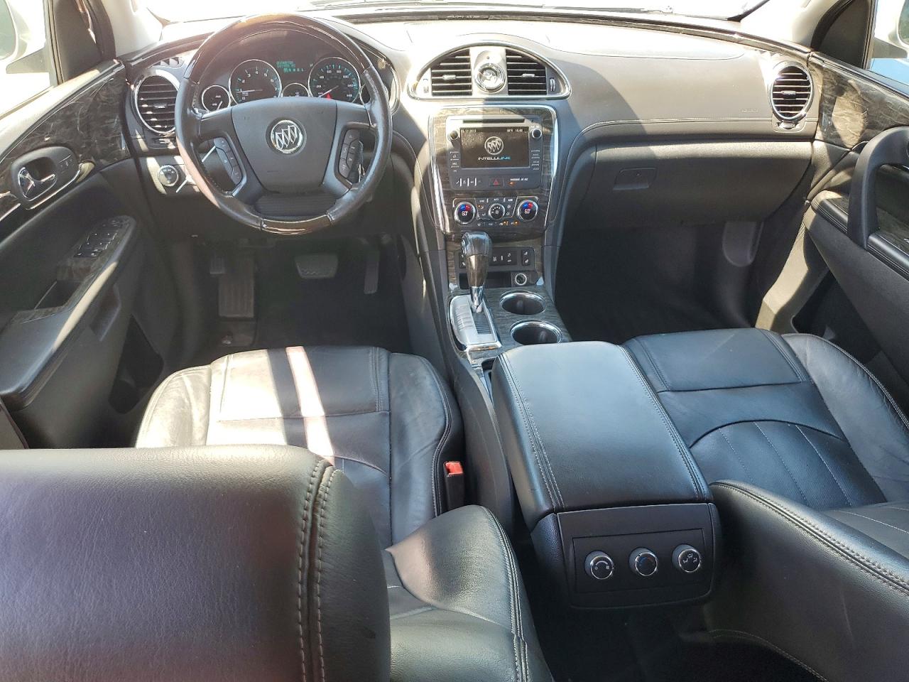 2014 Buick Enclave Silver vin: 5GAKVBKD1EJ305225