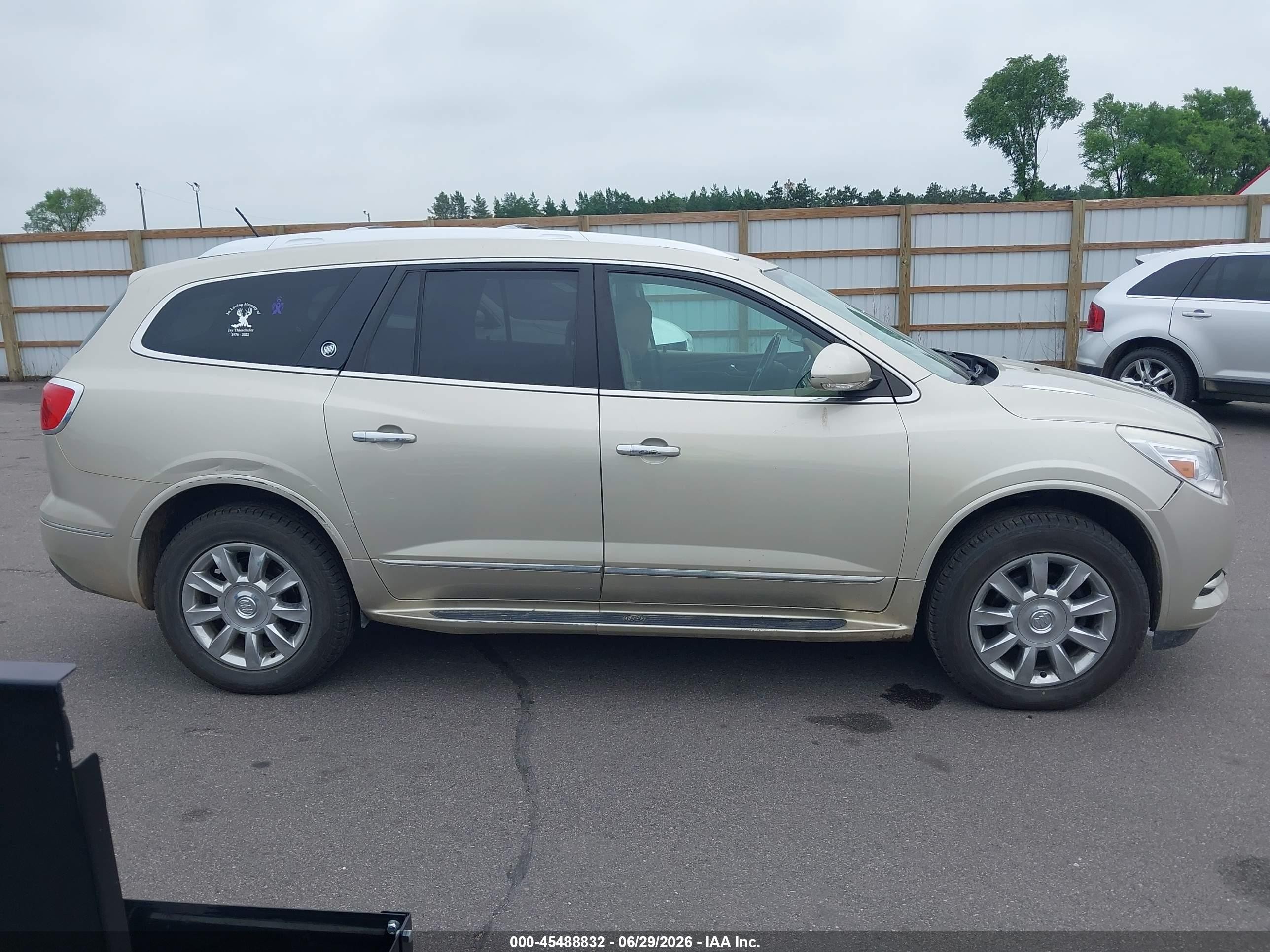 2015 Buick Enclave Leather Beige vin: 5GAKVBKD1FJ187307