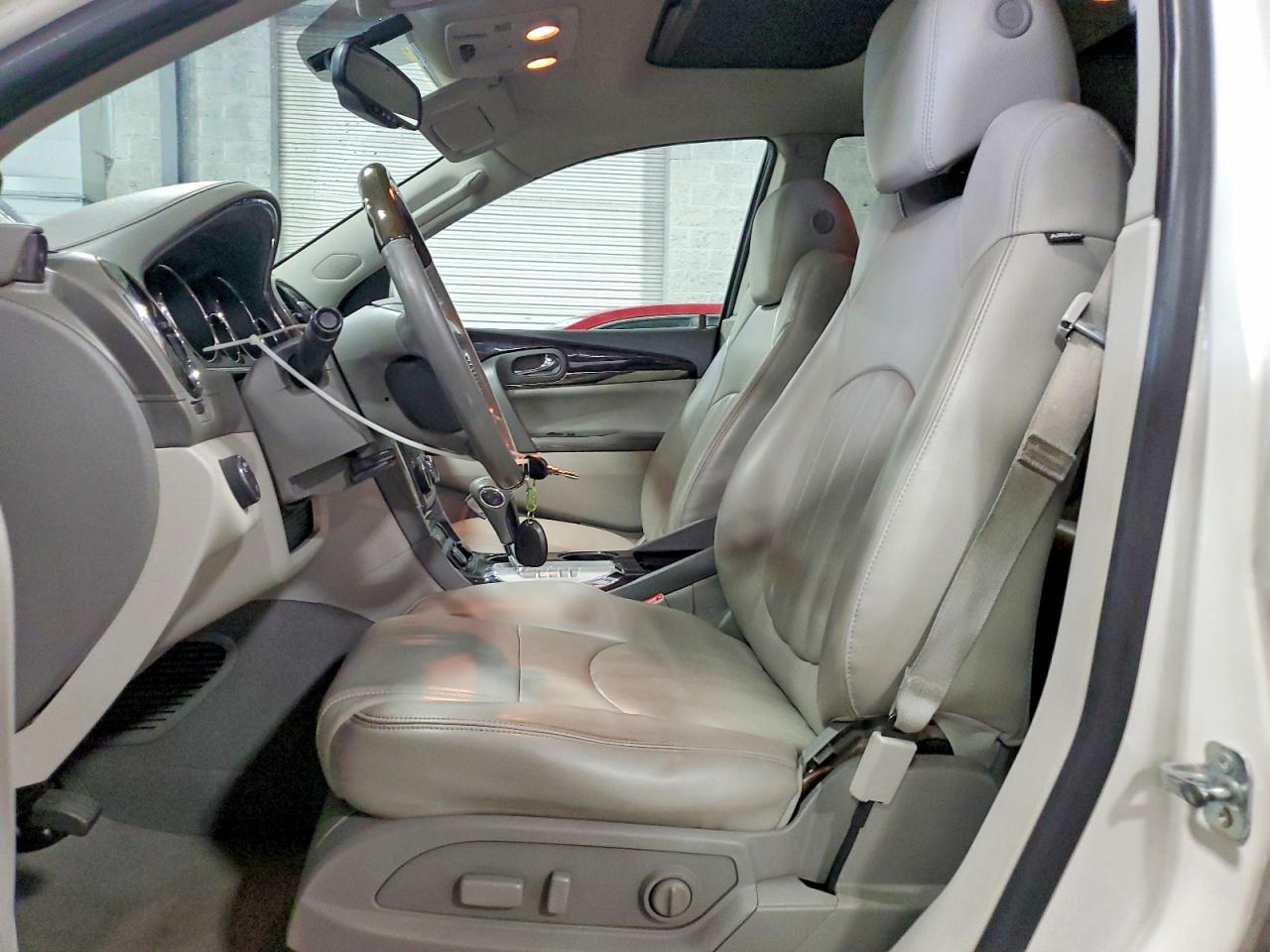 2015 Buick Enclave White vin: 5GAKVBKD1FJ273846