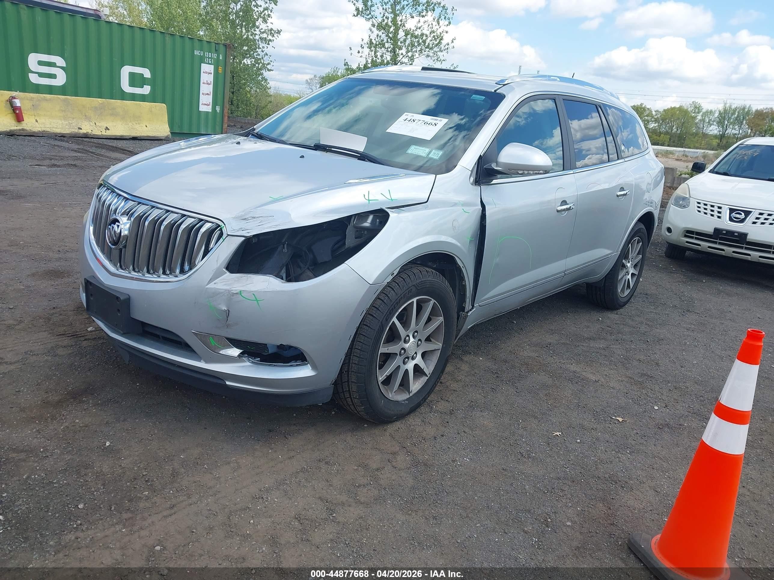 2014 Buick Enclave Leather Silver vin: 5GAKVBKD2EJ208065