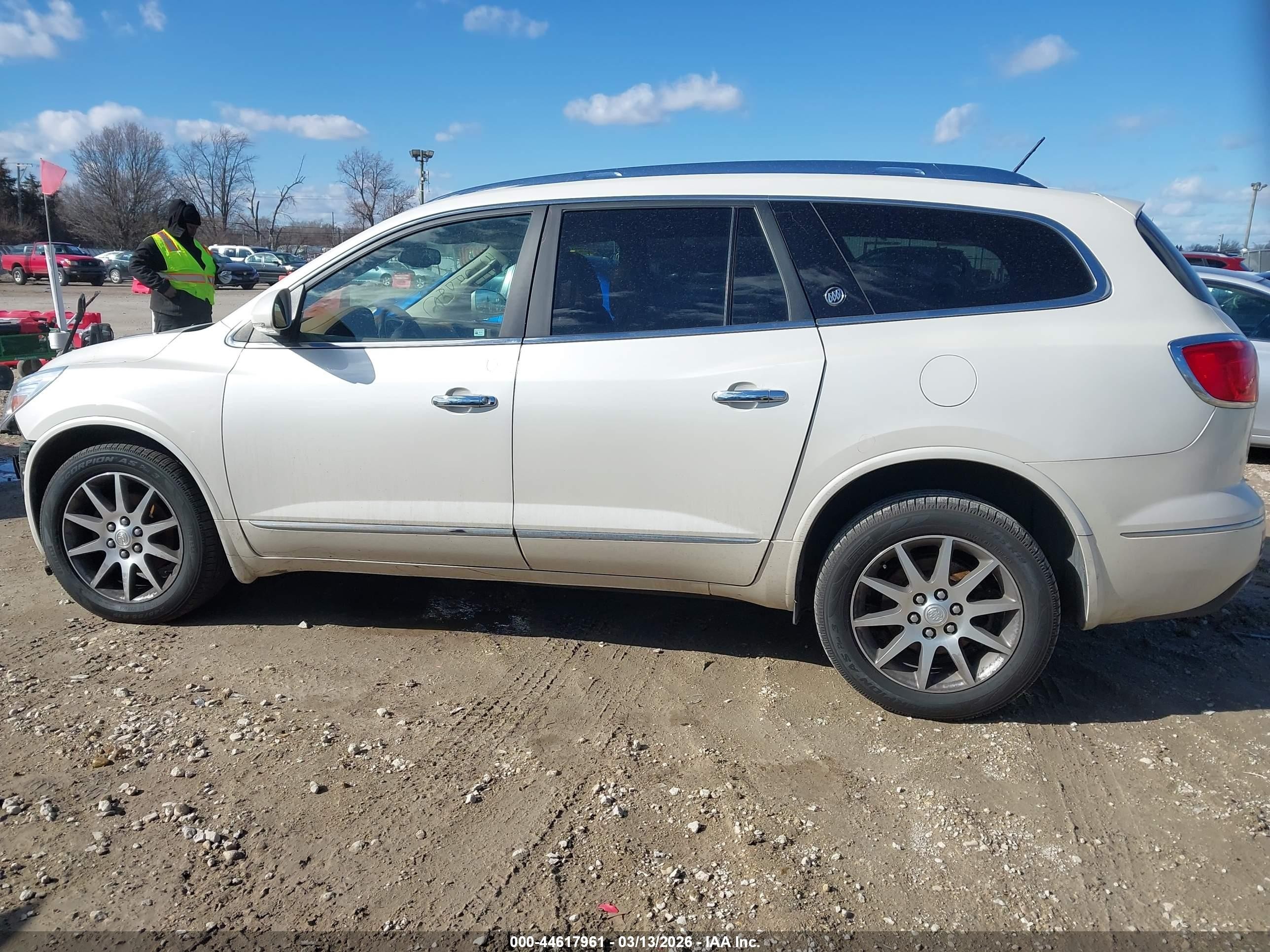 2015 Buick Enclave Leather White vin: 5GAKVBKD2FJ148032