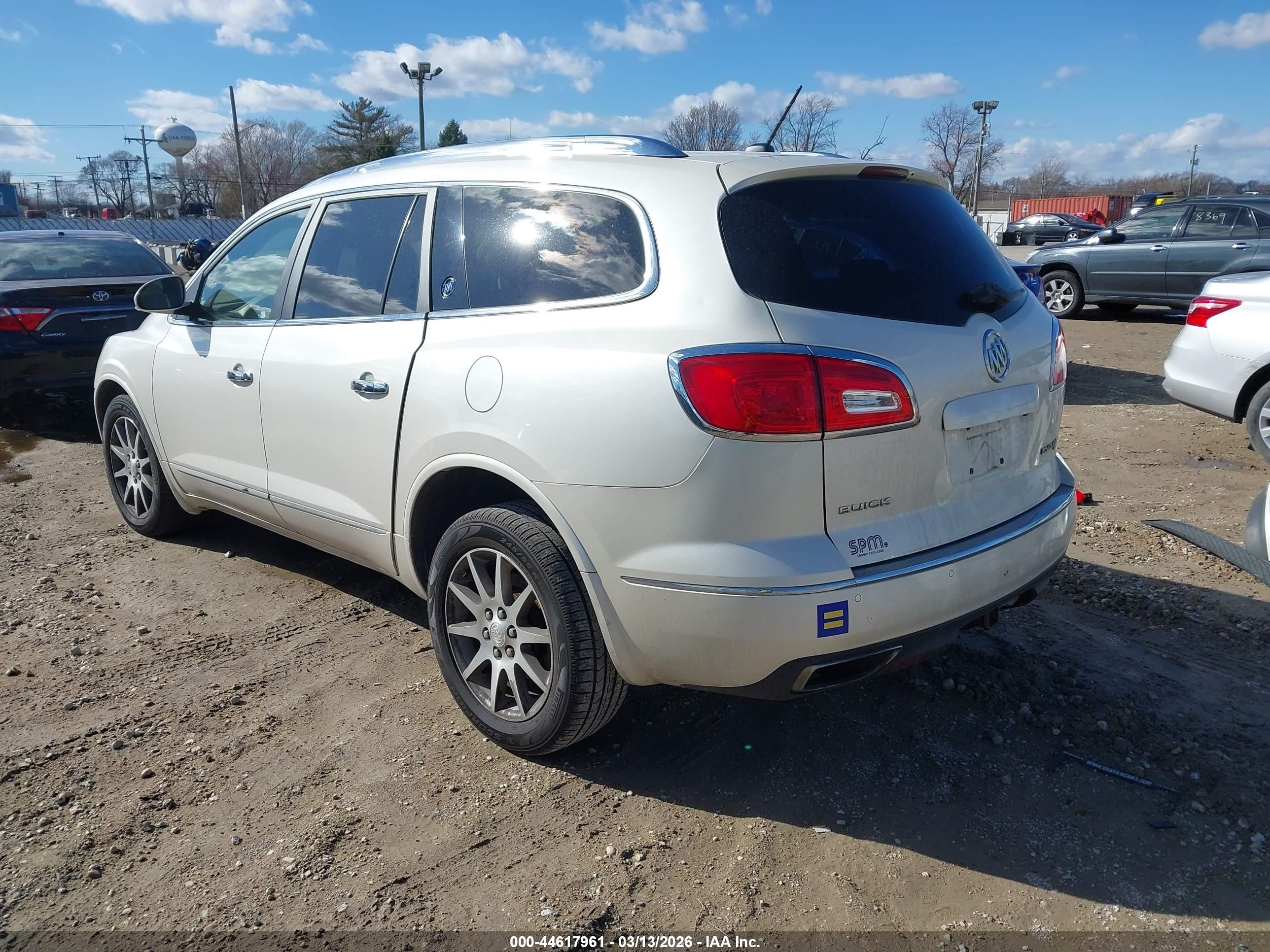 2015 Buick Enclave Leather White vin: 5GAKVBKD2FJ148032