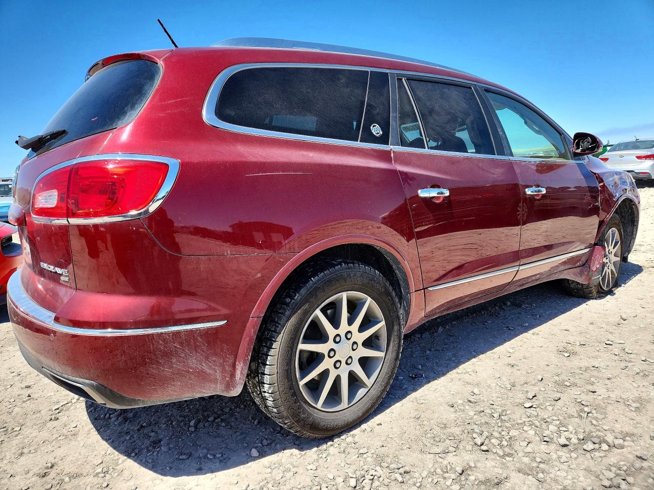 2015 Buick Enclave Red vin: 5GAKVBKD2FJ293569