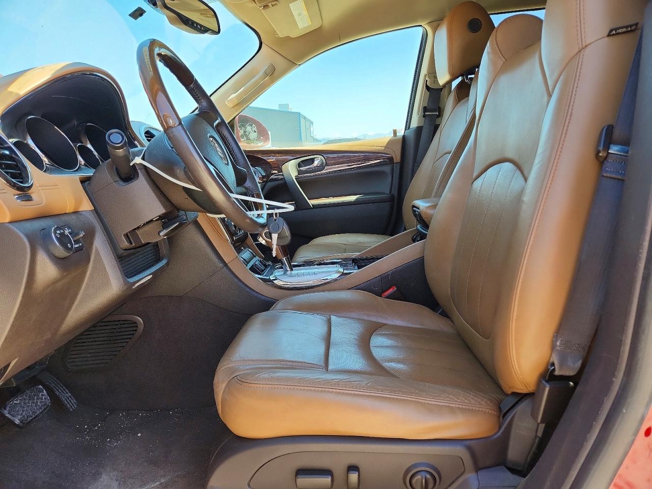 2015 Buick Enclave Red vin: 5GAKVBKD2FJ293569