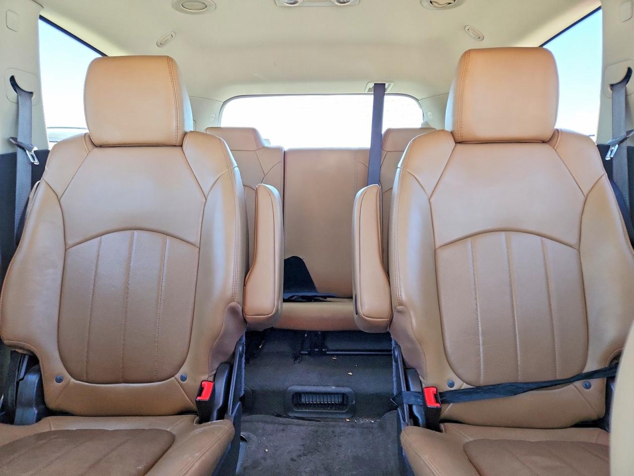 2015 Buick Enclave Red vin: 5GAKVBKD2FJ293569