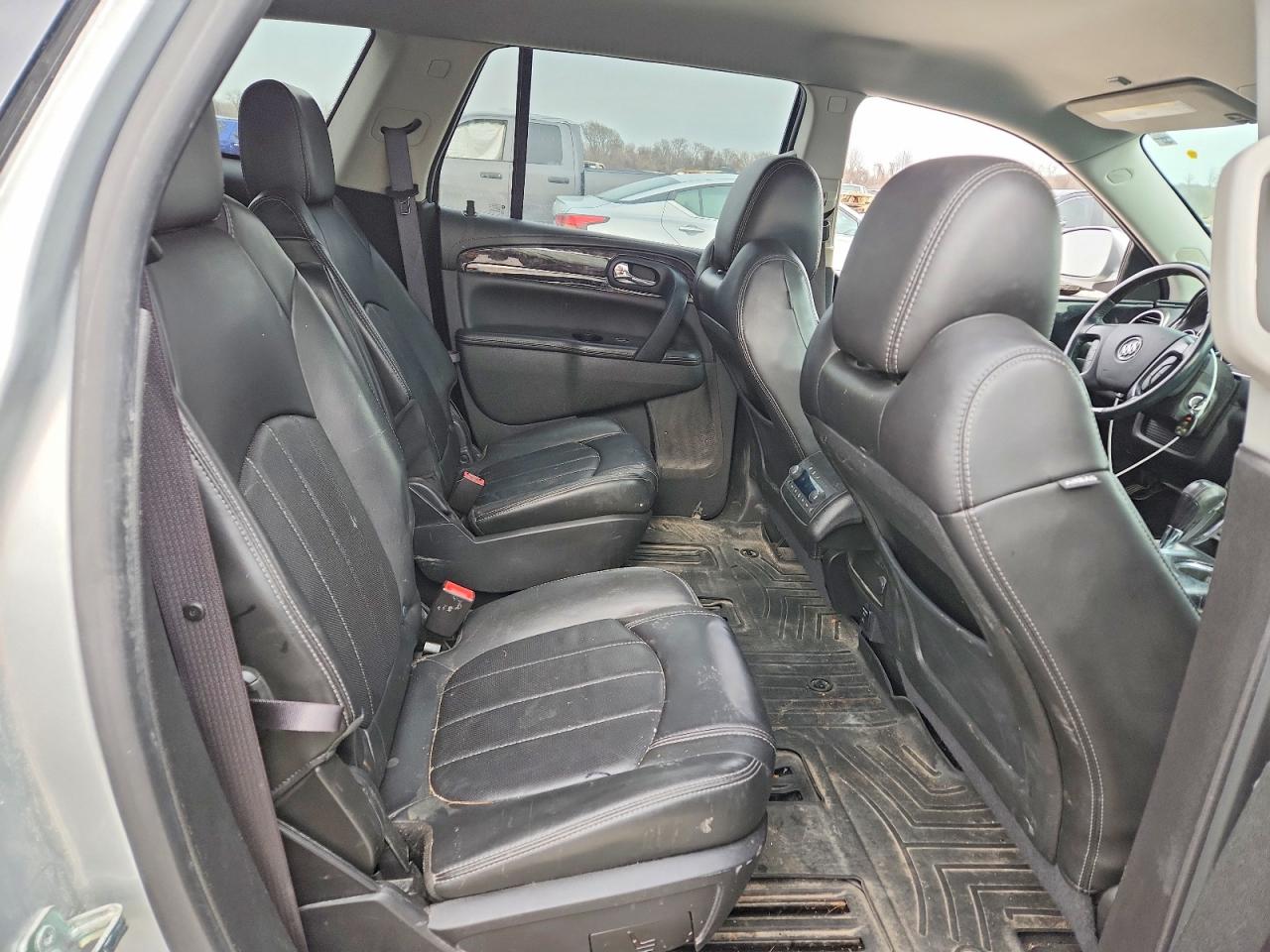 2015 Buick Enclave Silver vin: 5GAKVBKD2FJ314596