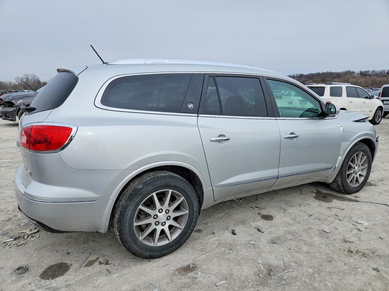 2015 Buick Enclave Silver vin: 5GAKVBKD2FJ314596
