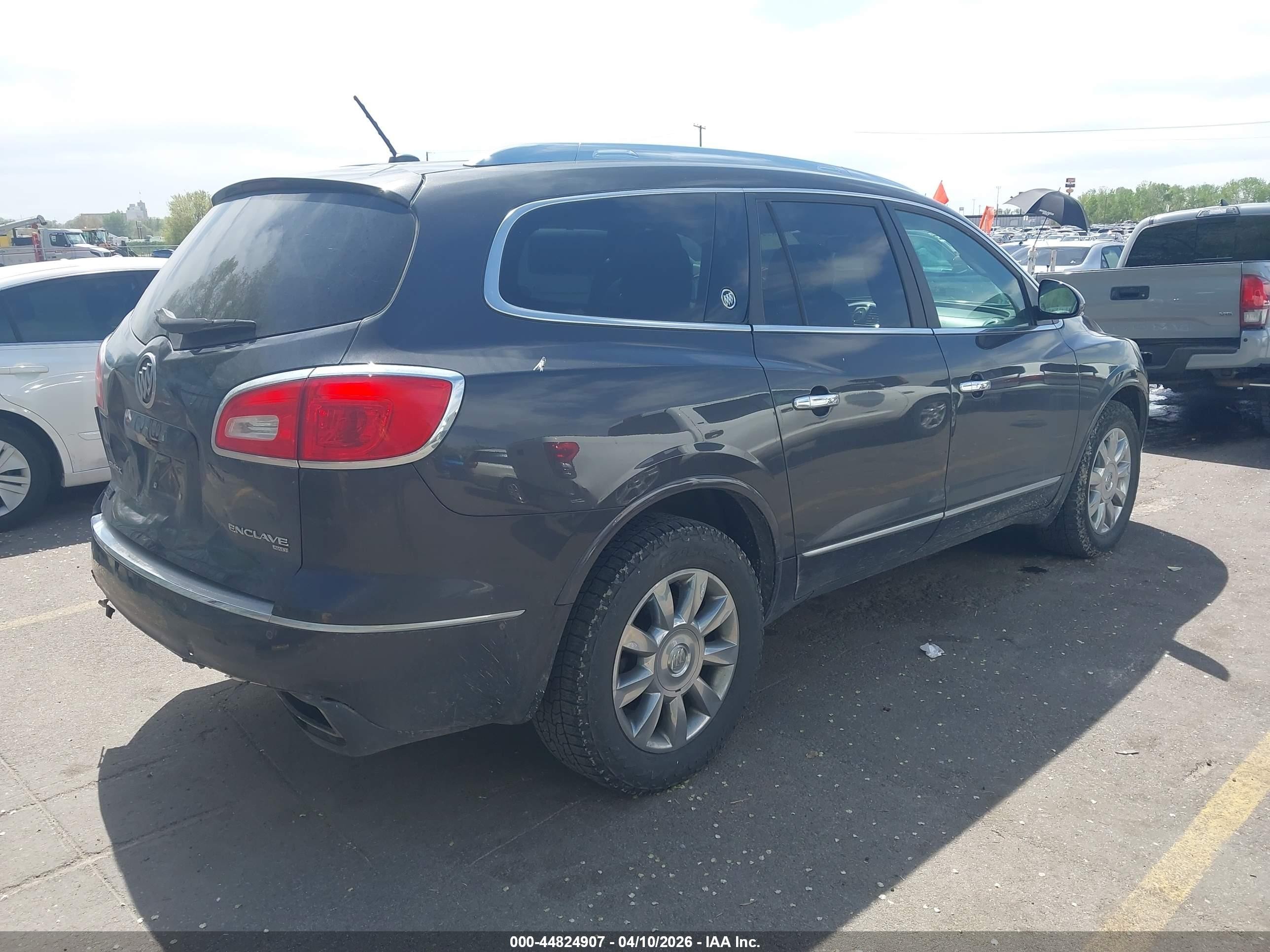 2015 Buick Enclave Leather Gray vin: 5GAKVBKD2FJ365046