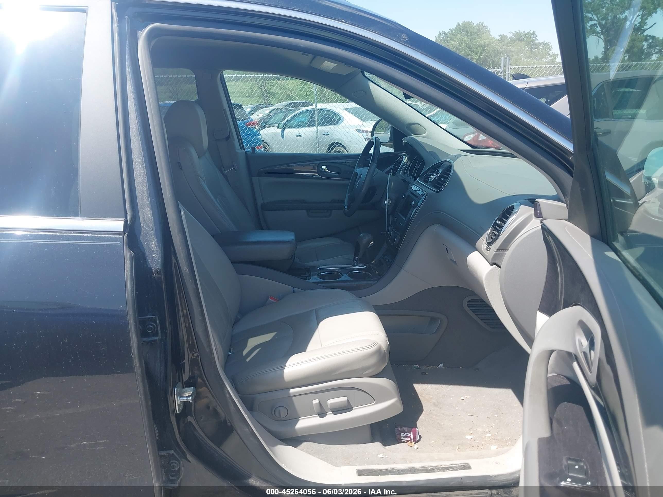 2015 Buick Enclave Leather Черный vin: 5GAKVBKD3FJ166295