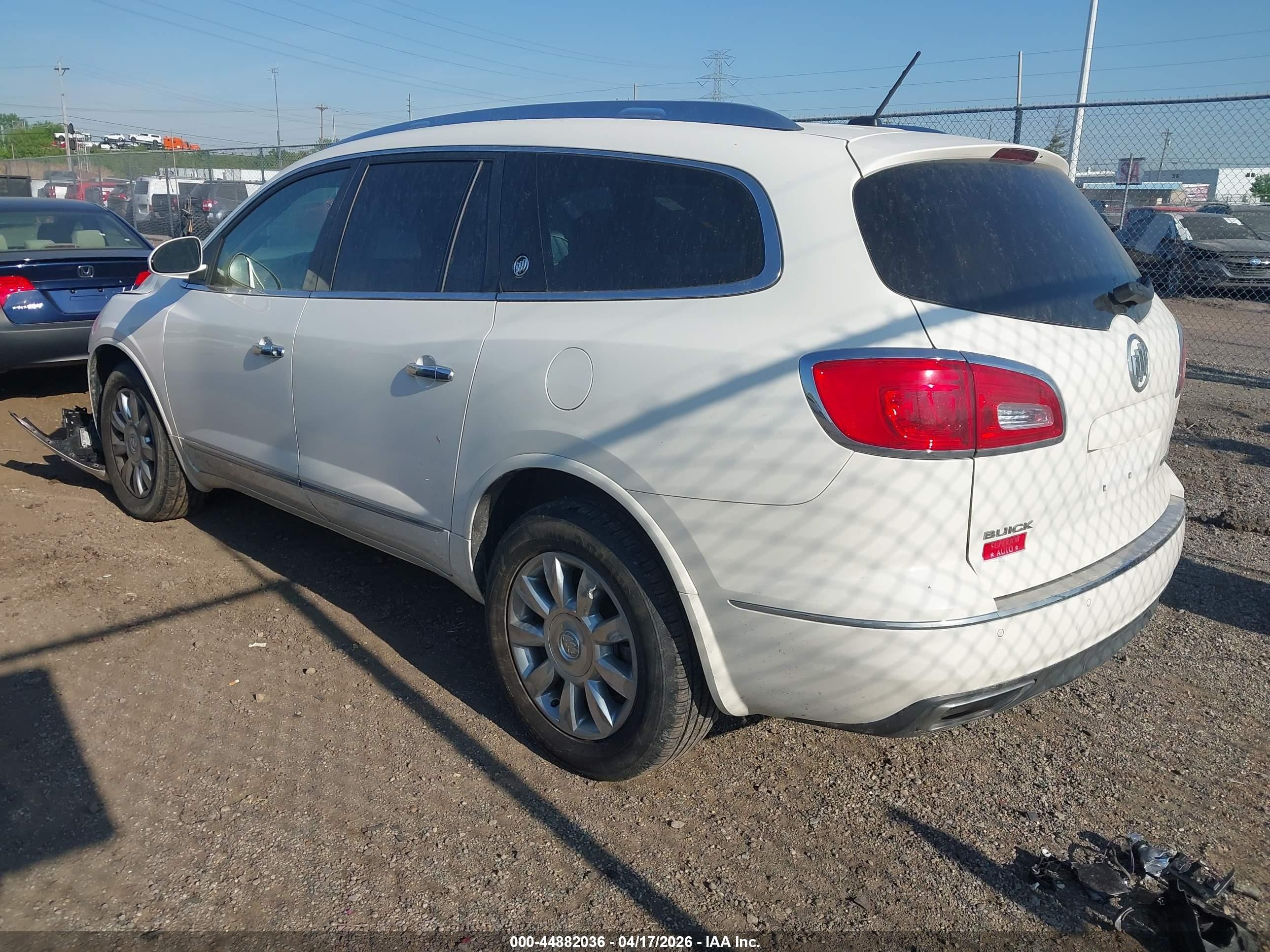 2015 Buick Enclave Leather White vin: 5GAKVBKD3FJ317944