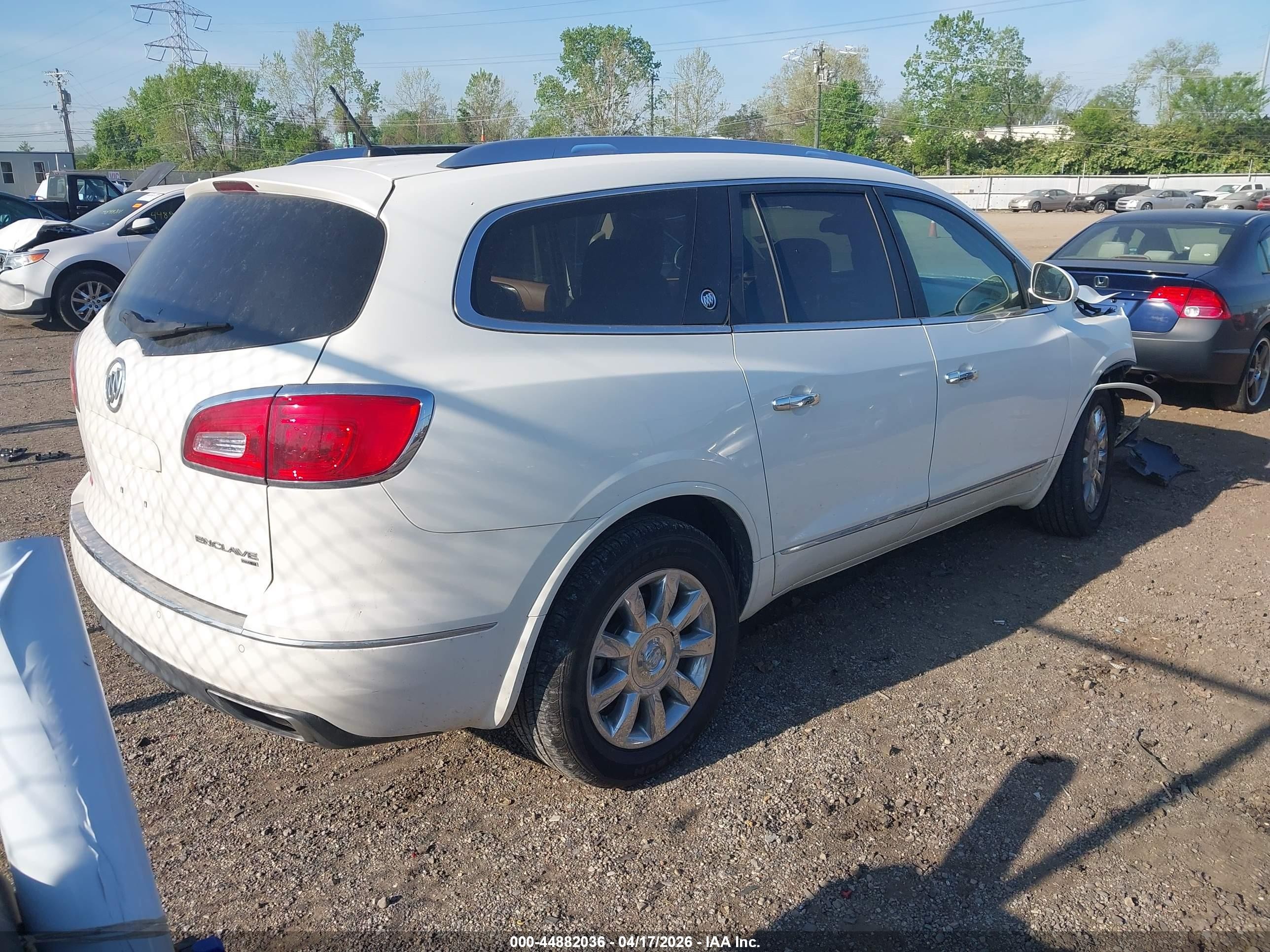 2015 Buick Enclave Leather White vin: 5GAKVBKD3FJ317944