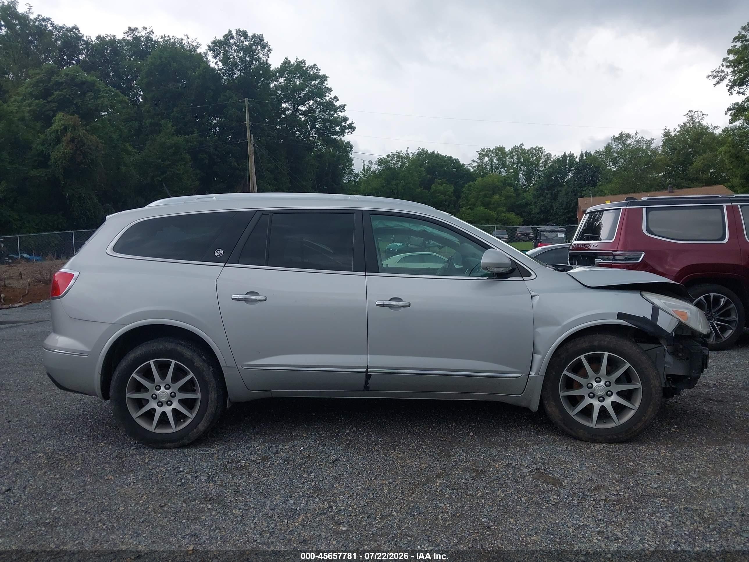 2014 Buick Enclave Leather Silver vin: 5GAKVBKD4EJ107805