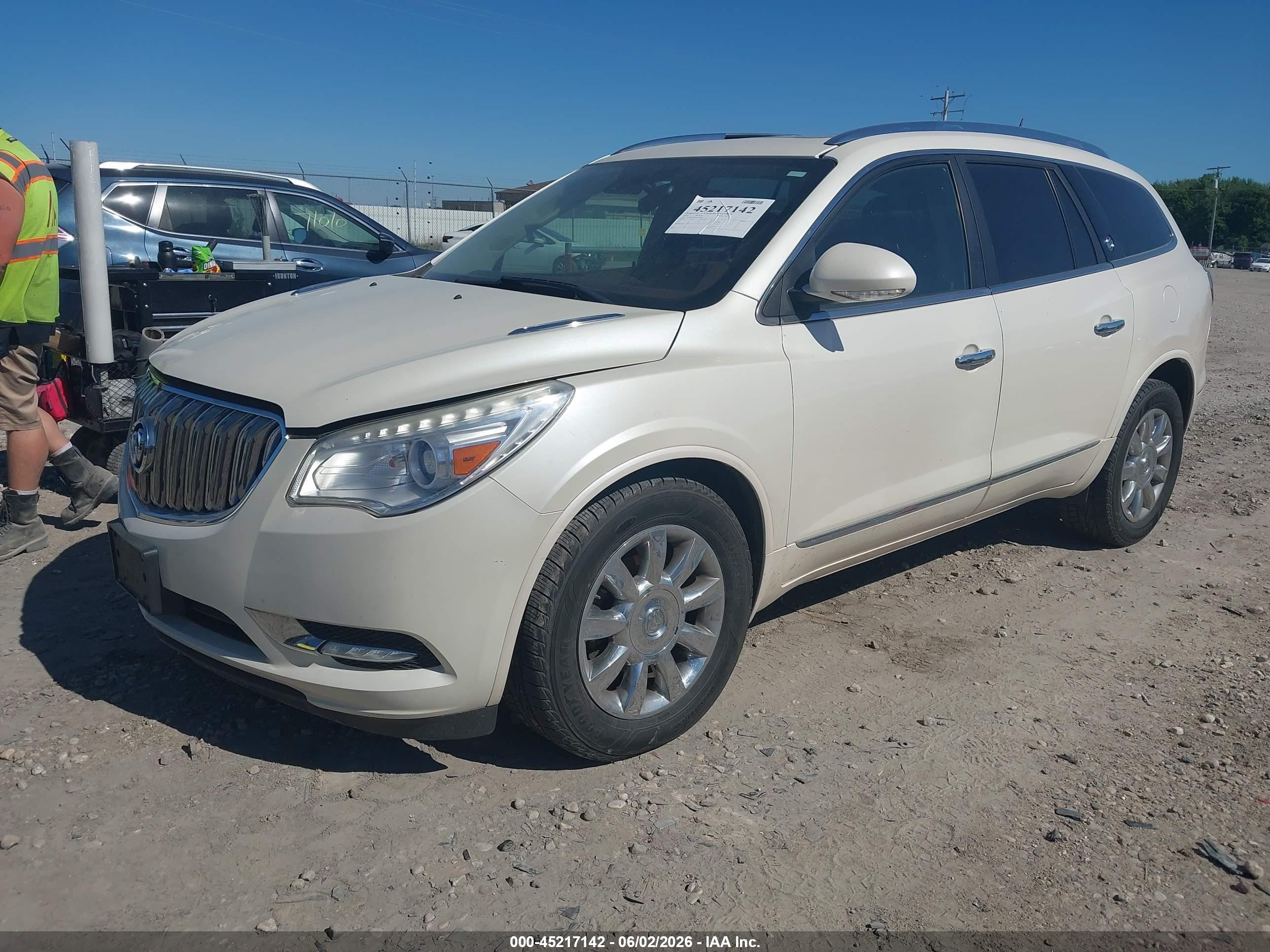 2014 Buick Enclave Leather White vin: 5GAKVBKD4EJ138682