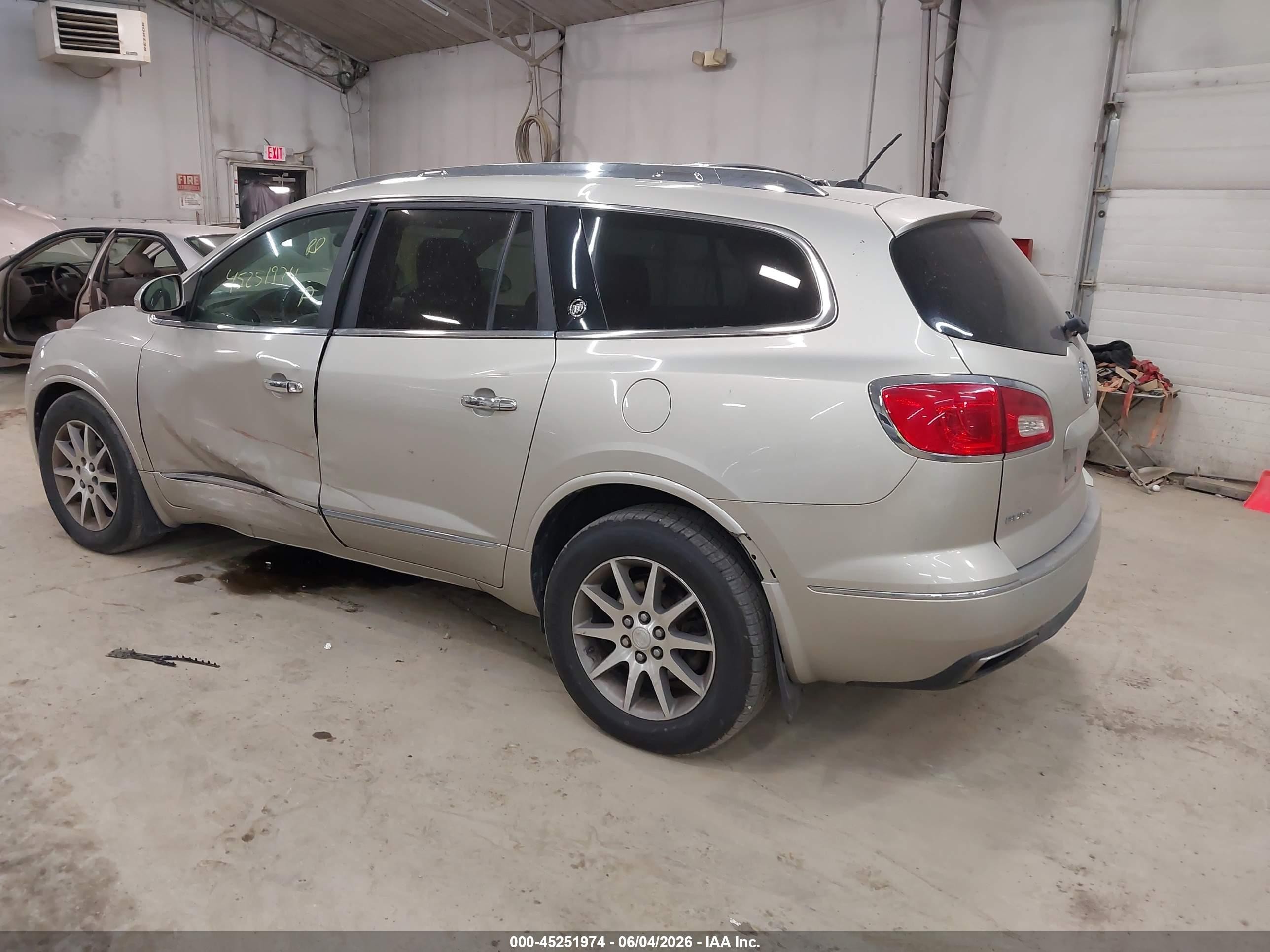 2015 Buick Enclave Leather Tan vin: 5GAKVBKD4FJ139381