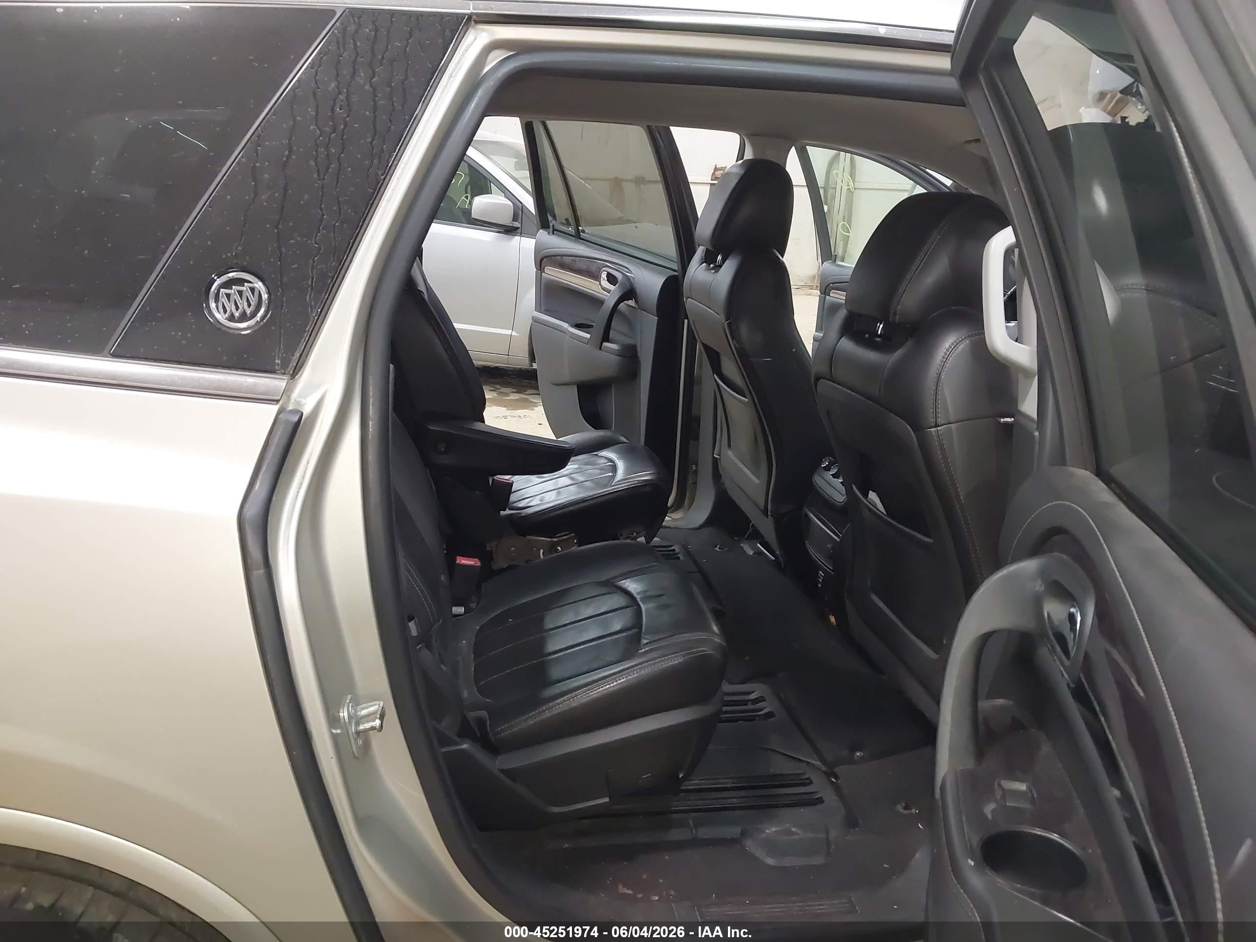 2015 Buick Enclave Leather Tan vin: 5GAKVBKD4FJ139381