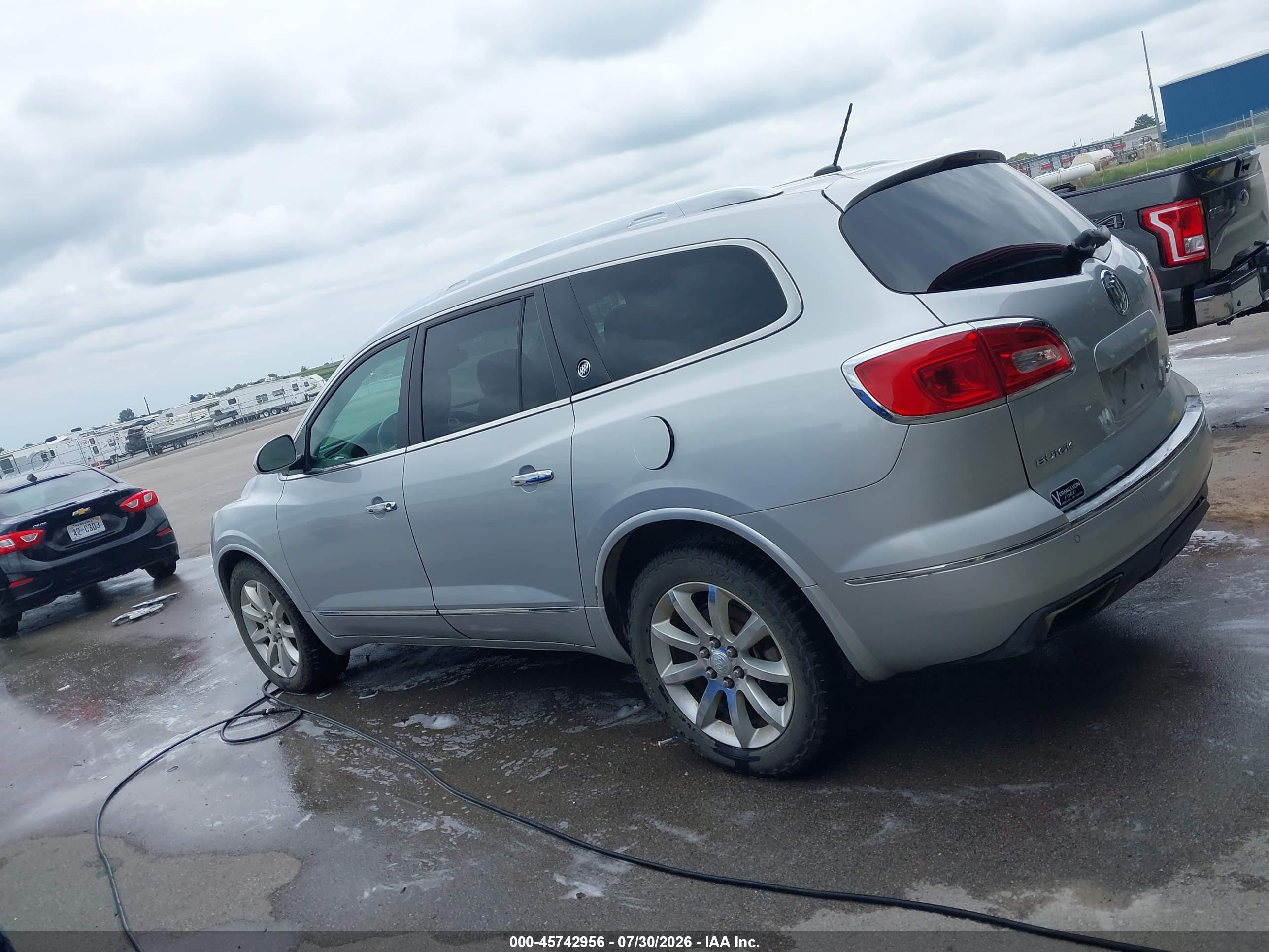2015 Buick Enclave Leather Gray vin: 5GAKVBKD4FJ147139