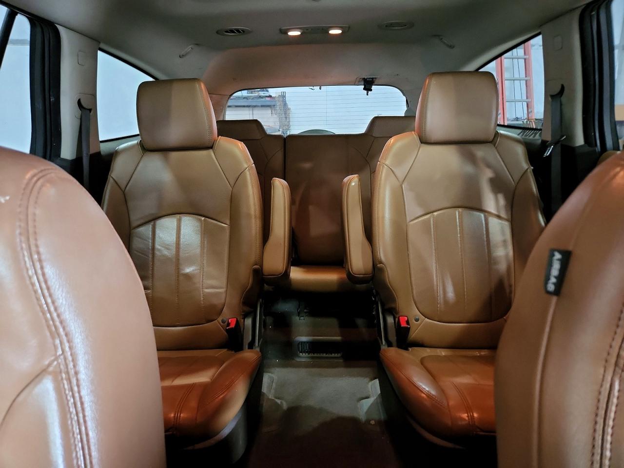2015 Buick Enclave White vin: 5GAKVBKD4FJ156830