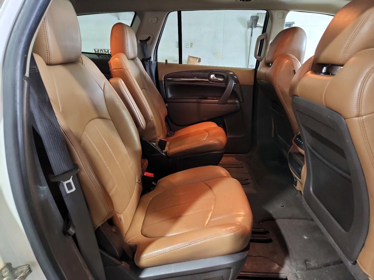 2015 Buick Enclave White vin: 5GAKVBKD4FJ156830