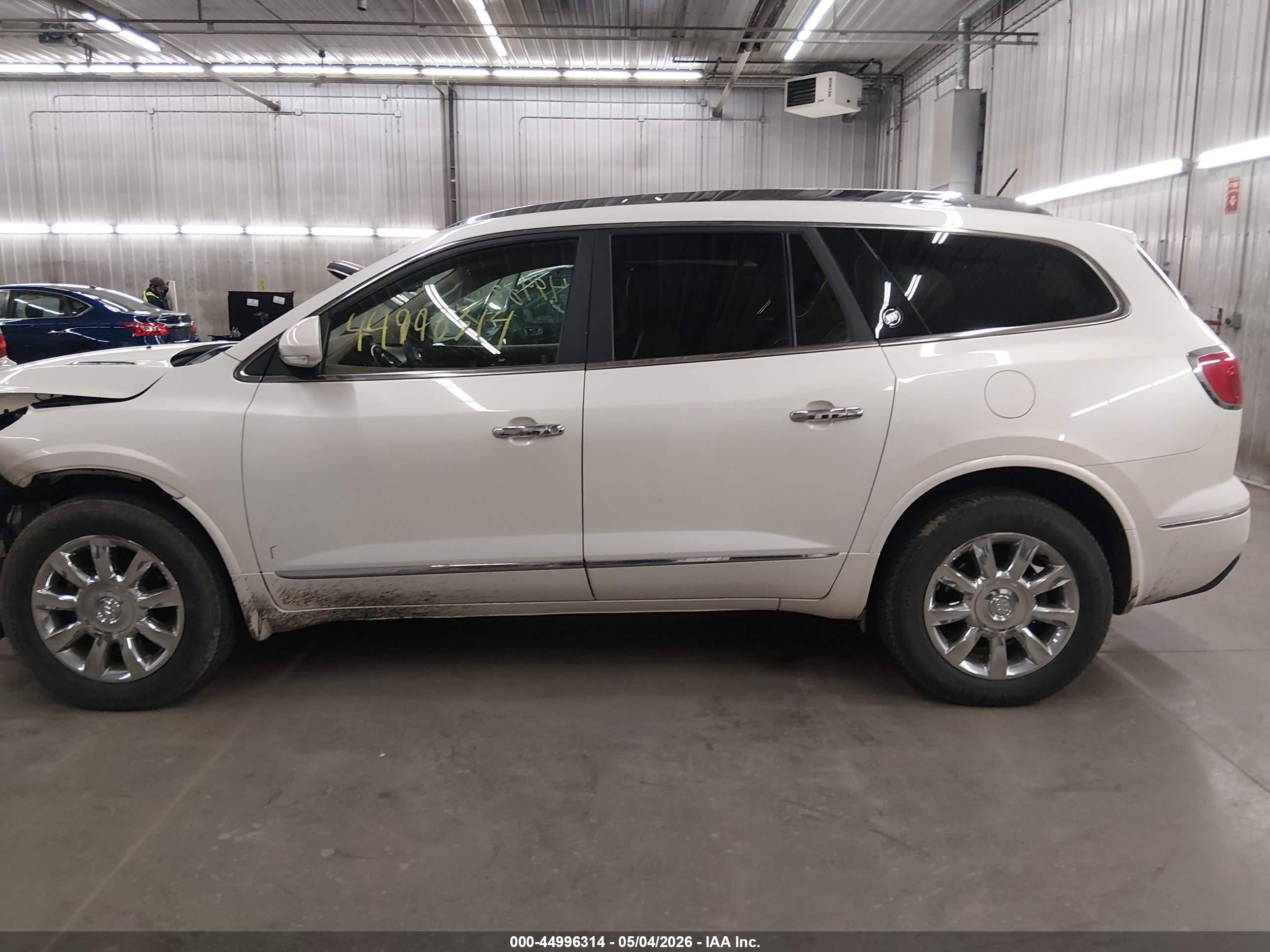 2015 Buick Enclave Leather White vin: 5GAKVBKD4FJ179637