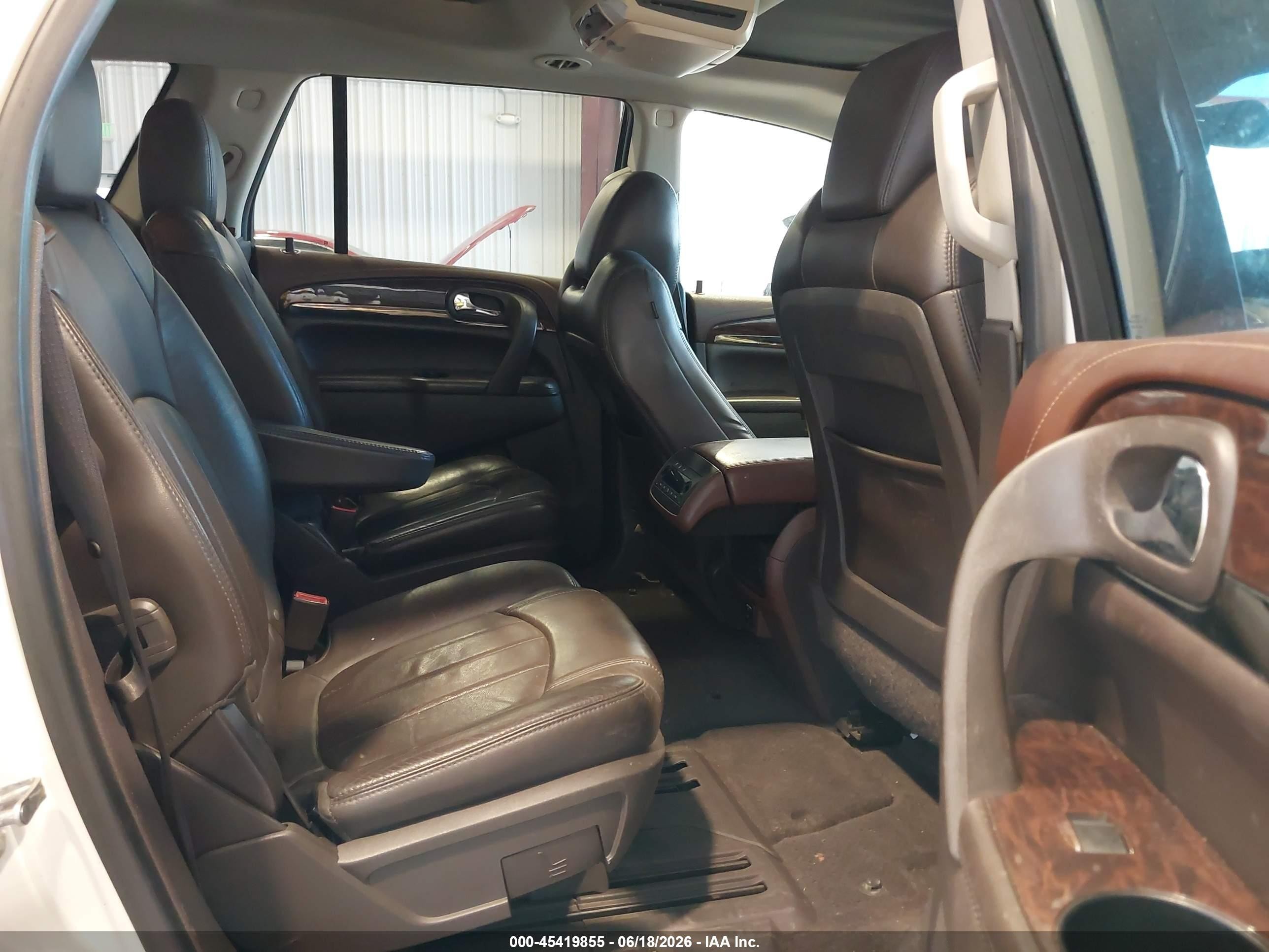 2014 Buick Enclave Leather White vin: 5GAKVBKD5EJ262959