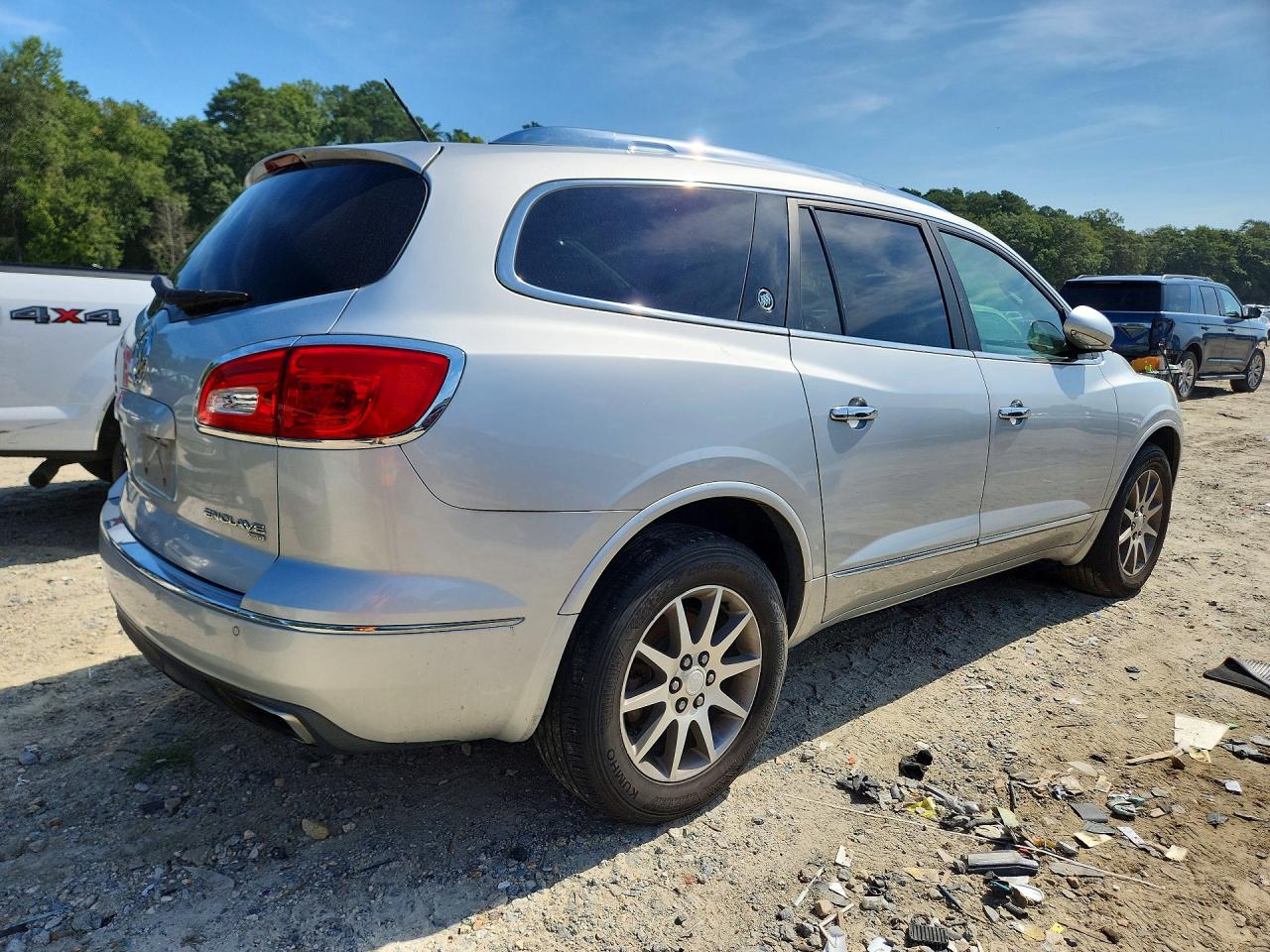 2014 Buick Enclave Серебряный vin: 5GAKVBKD5EJ325543