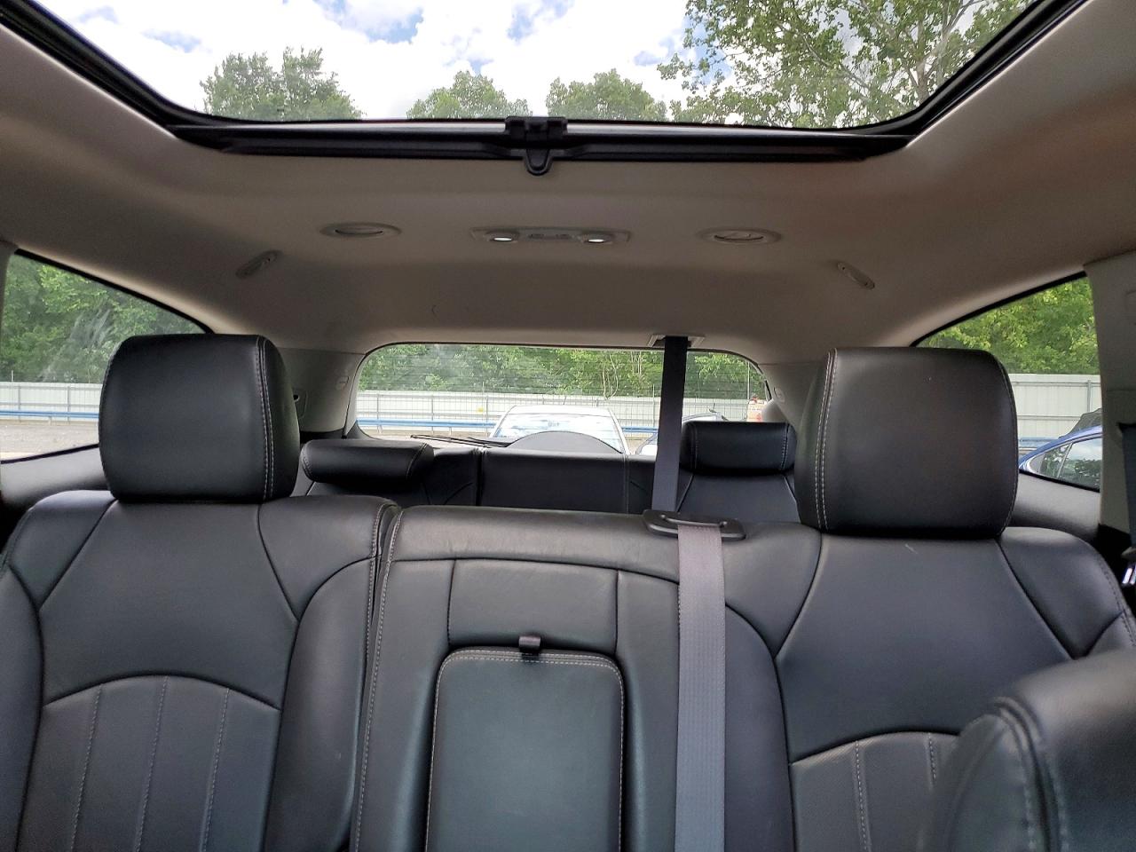 2014 Buick Enclave Silver vin: 5GAKVBKD5EJ378064