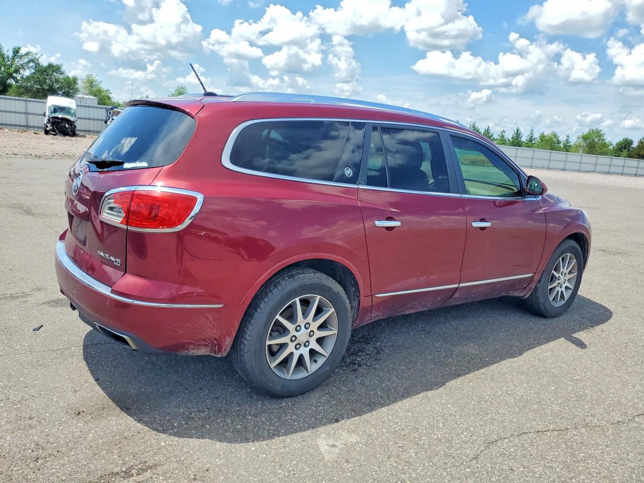 2015 Buick Enclave Red vin: 5GAKVBKD5FJ177072