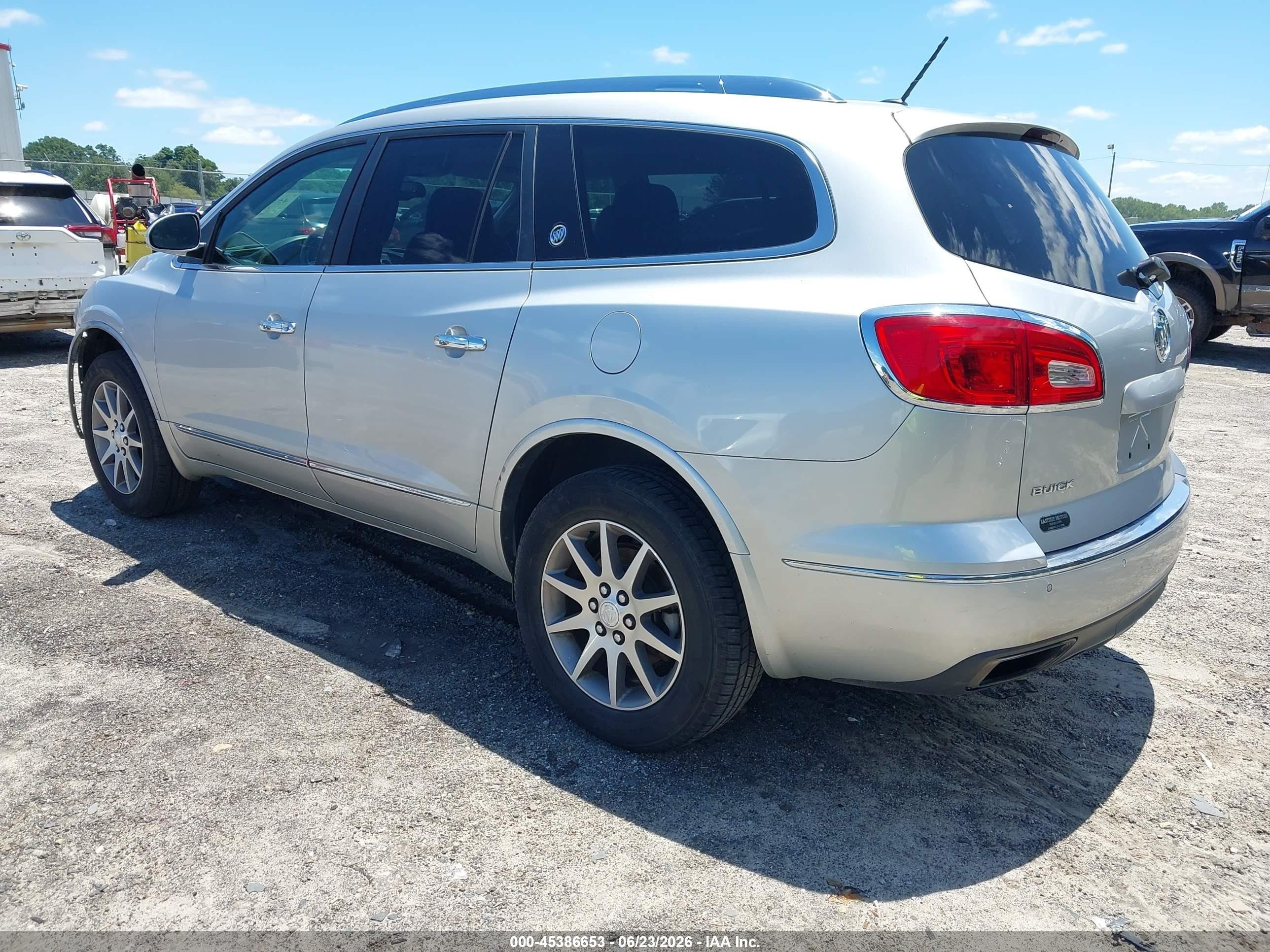 2014 Buick Enclave Leather Silver vin: 5GAKVBKD6EJ137128