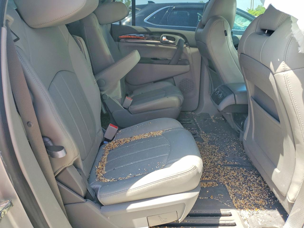 2014 Buick Enclave Silver vin: 5GAKVBKD6EJ327866