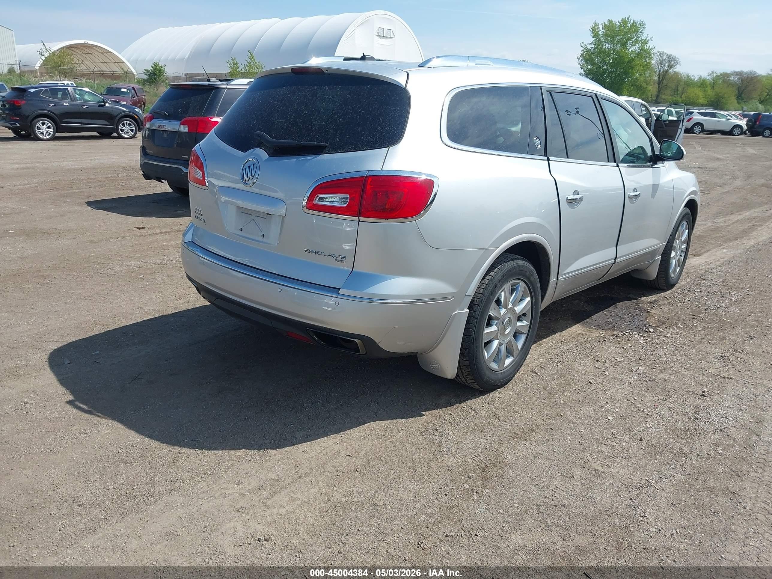 2015 Buick Enclave Leather Silver vin: 5GAKVBKD6FJ323415