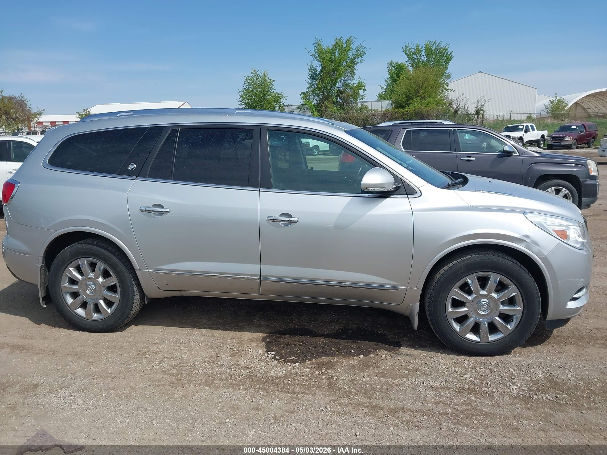 2015 Buick Enclave Leather Silver vin: 5GAKVBKD6FJ323415
