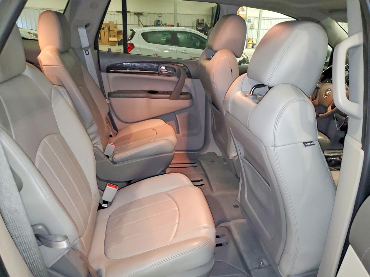2015 Buick Enclave Silver vin: 5GAKVBKD6FJ344653