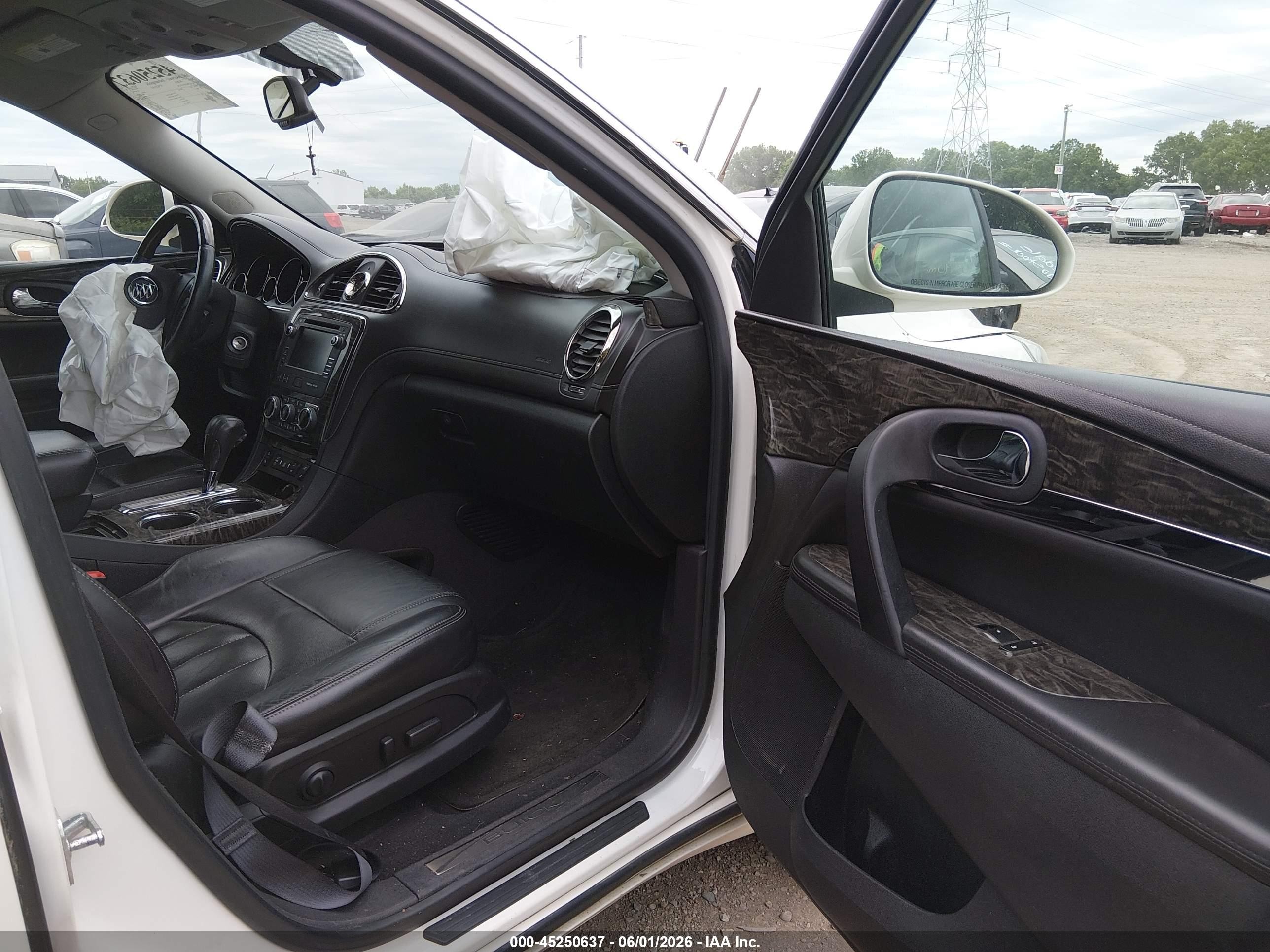 2014 Buick Enclave Leather White vin: 5GAKVBKD7EJ121276